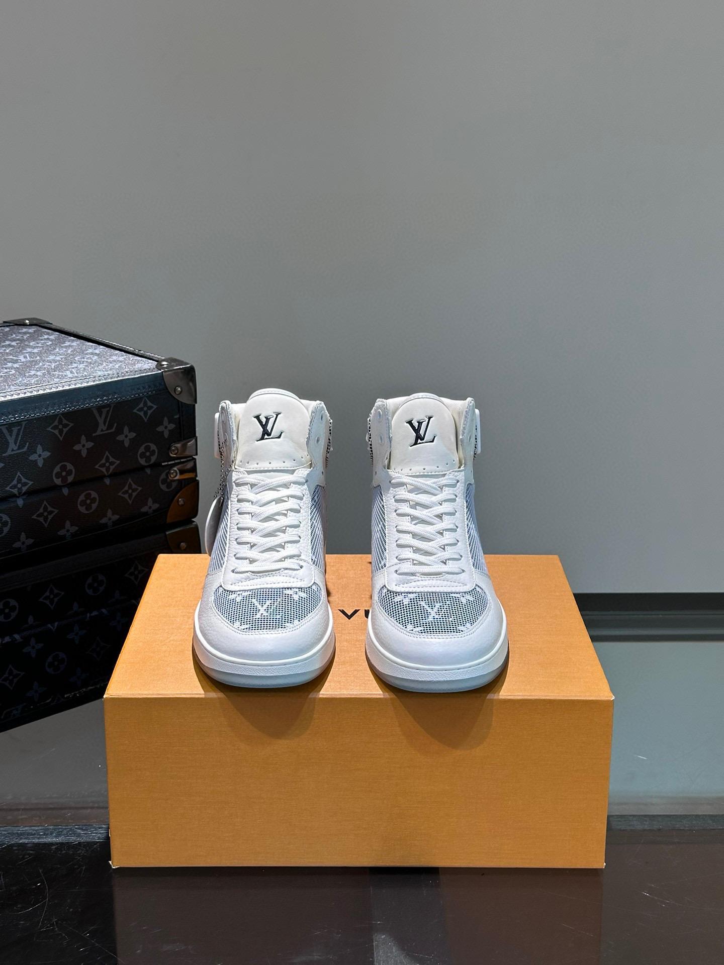 Кроссовки Louis Vuitton 