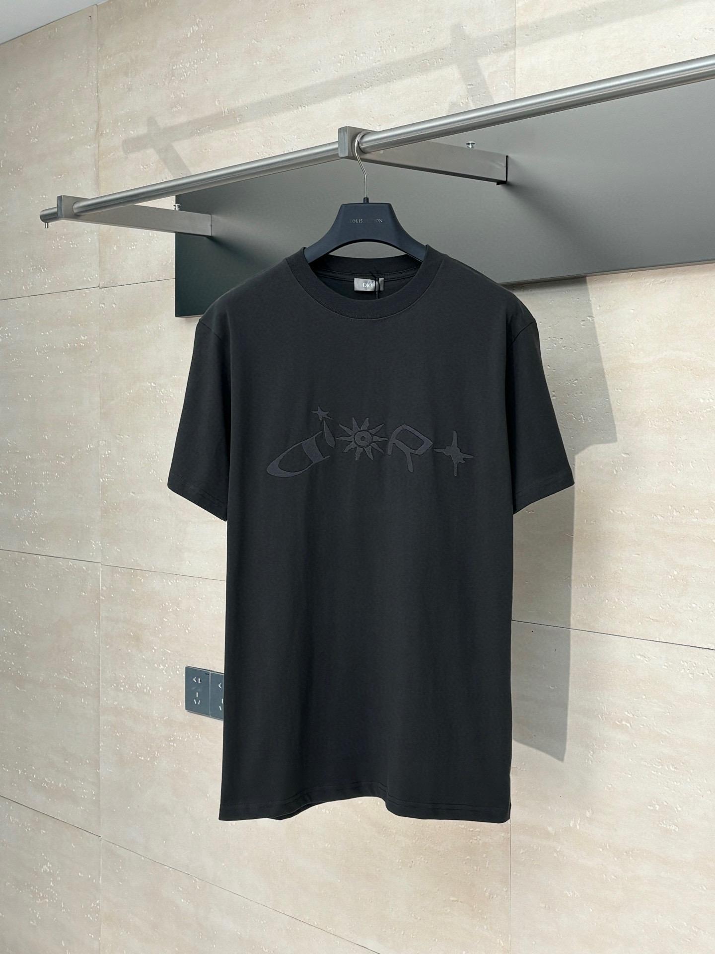 Футболка Dior