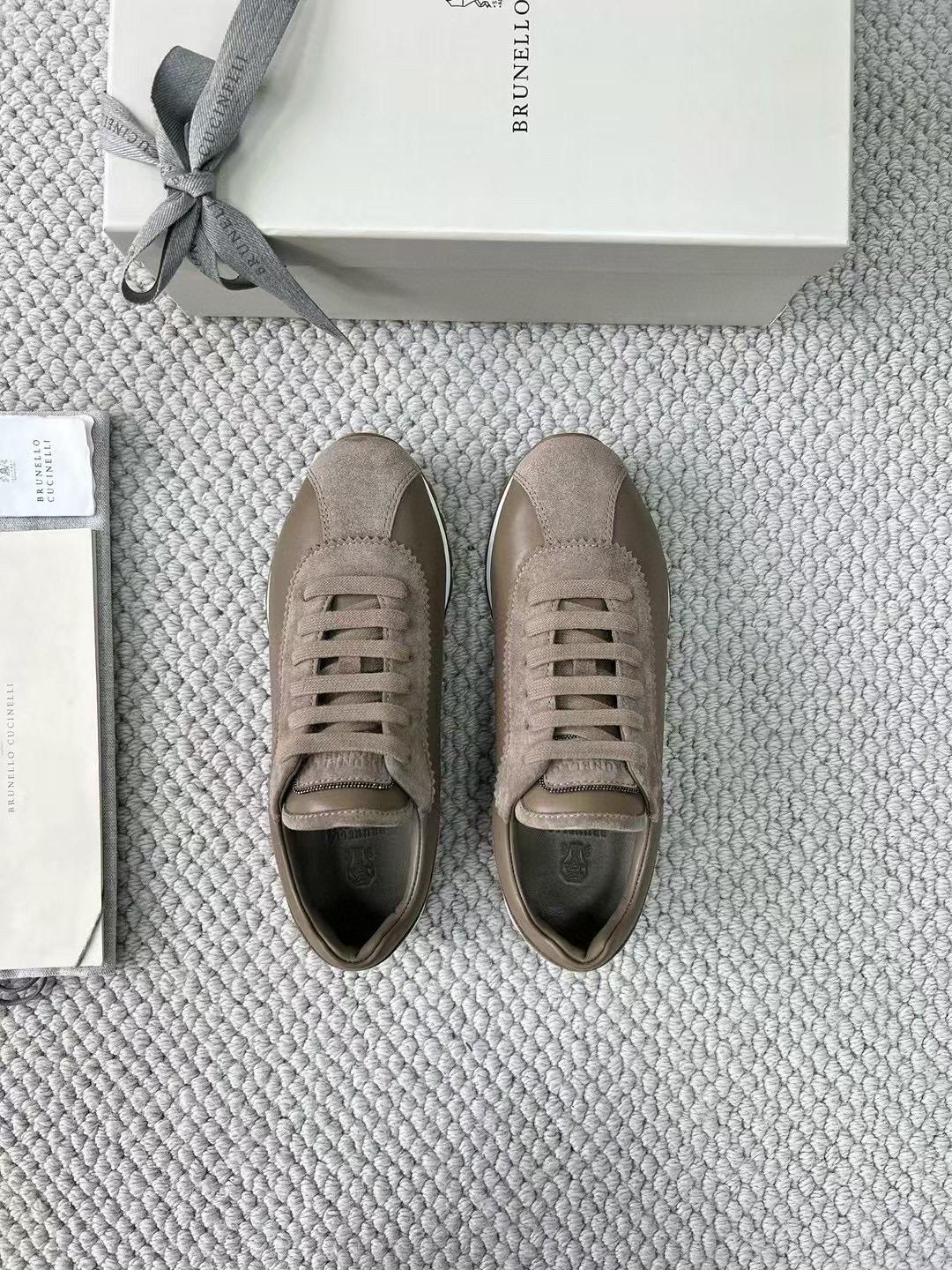 Женские кроссовки Brunello Cucinelli  