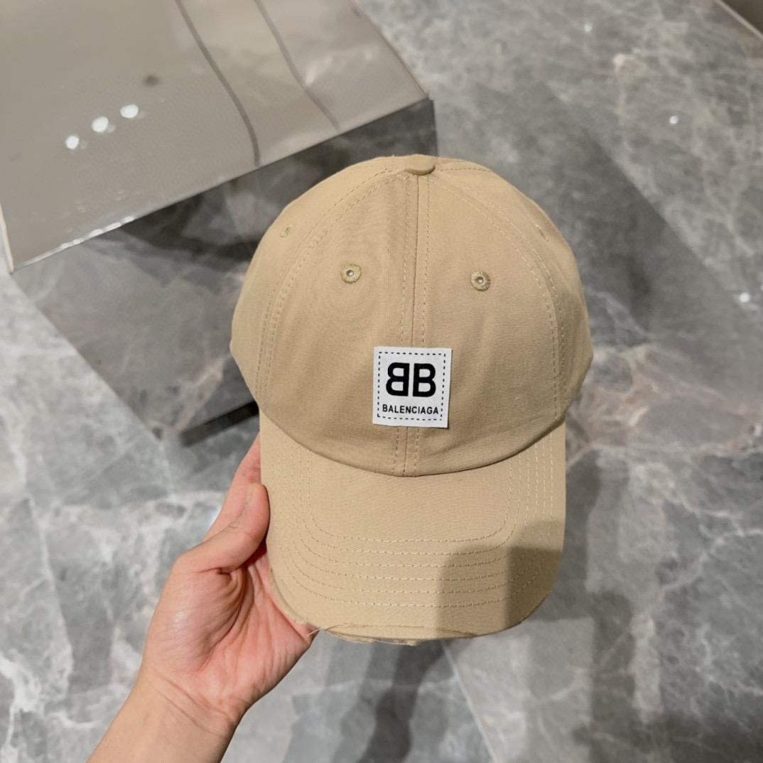 Кепка Balenciaga 