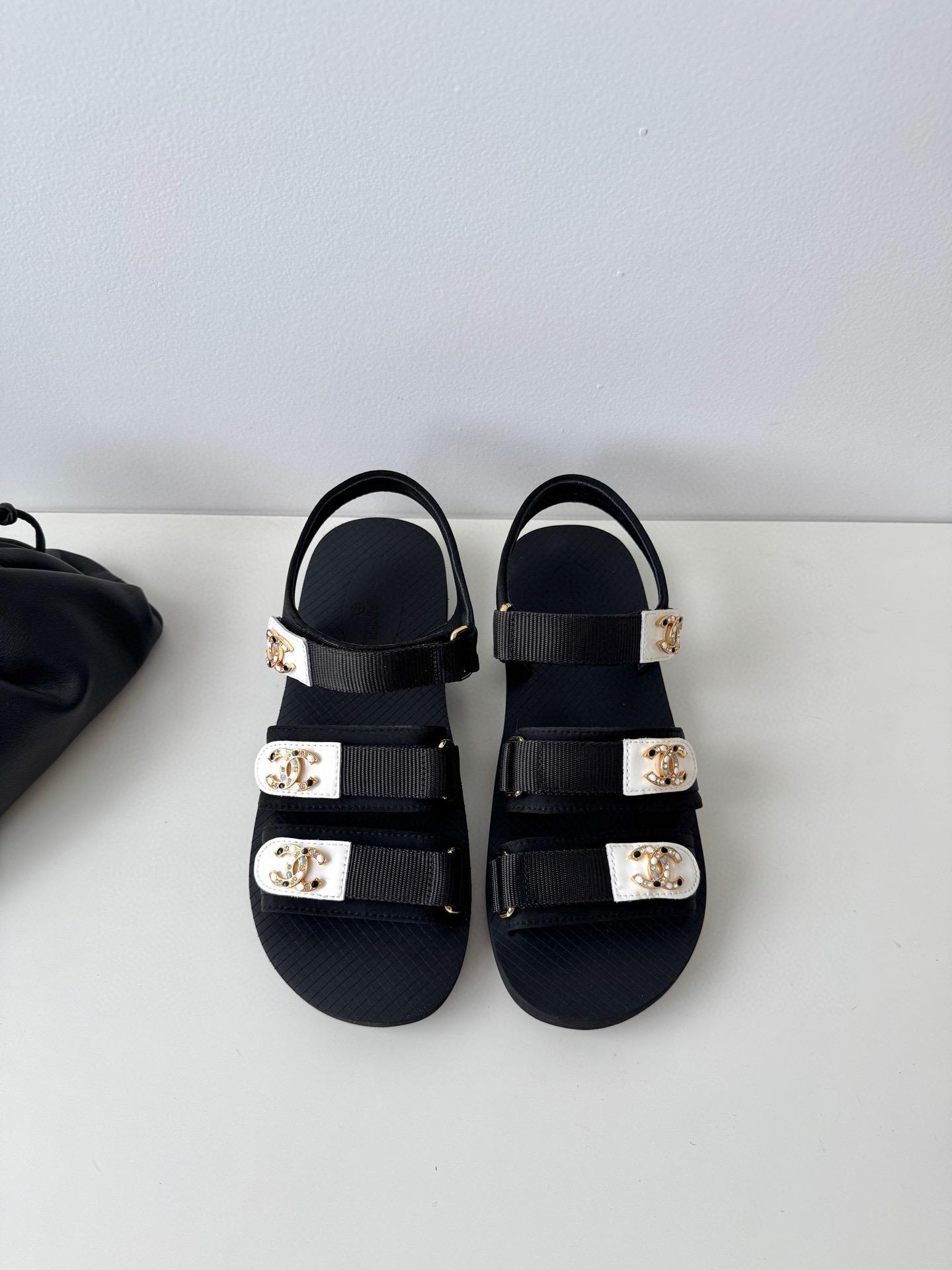 Сандалии Chanel