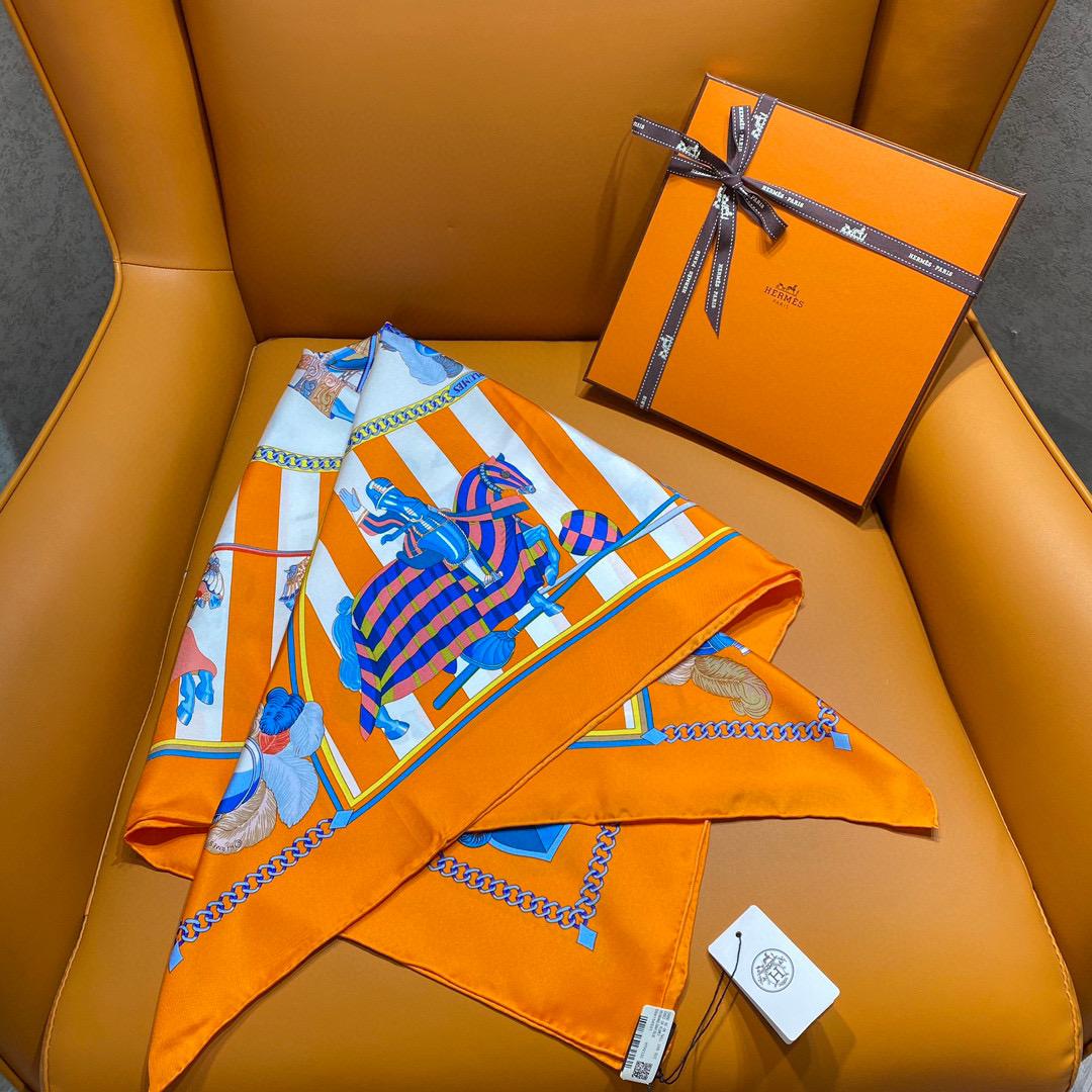 Шарфы Hermes 
