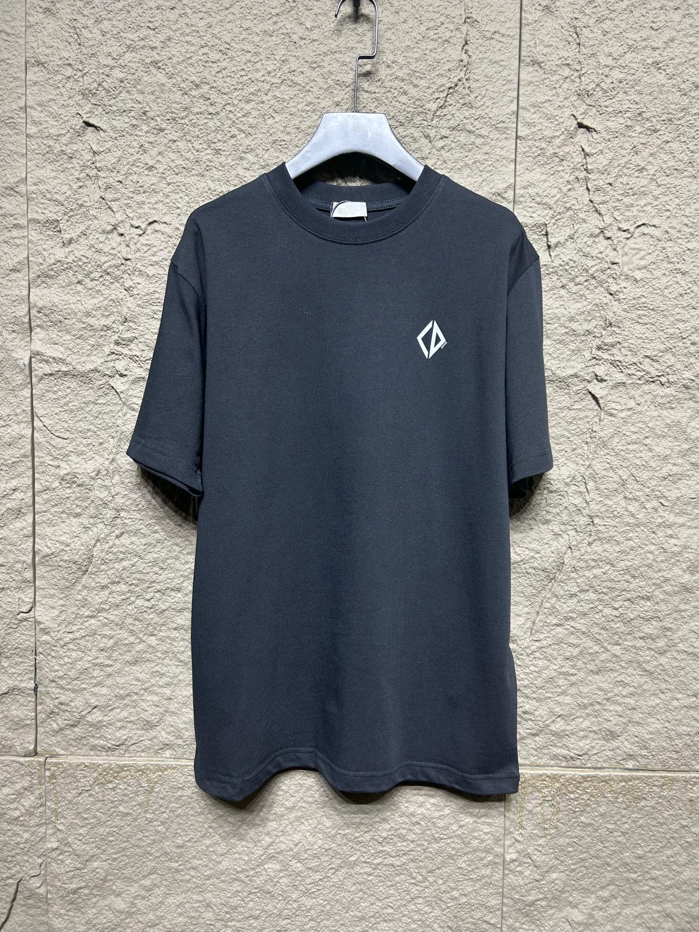 Футболка Dior