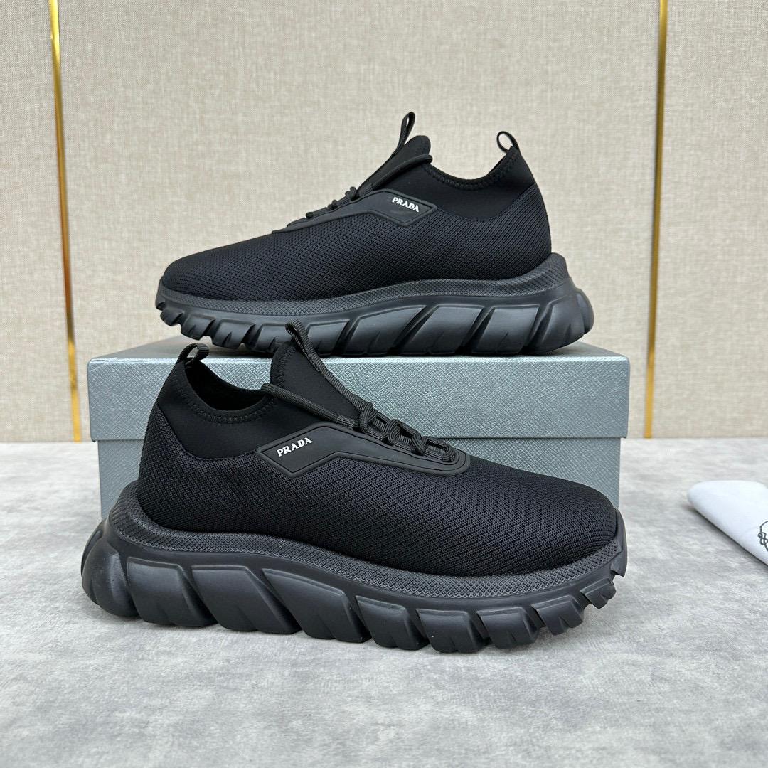 Кроссовки Prada 