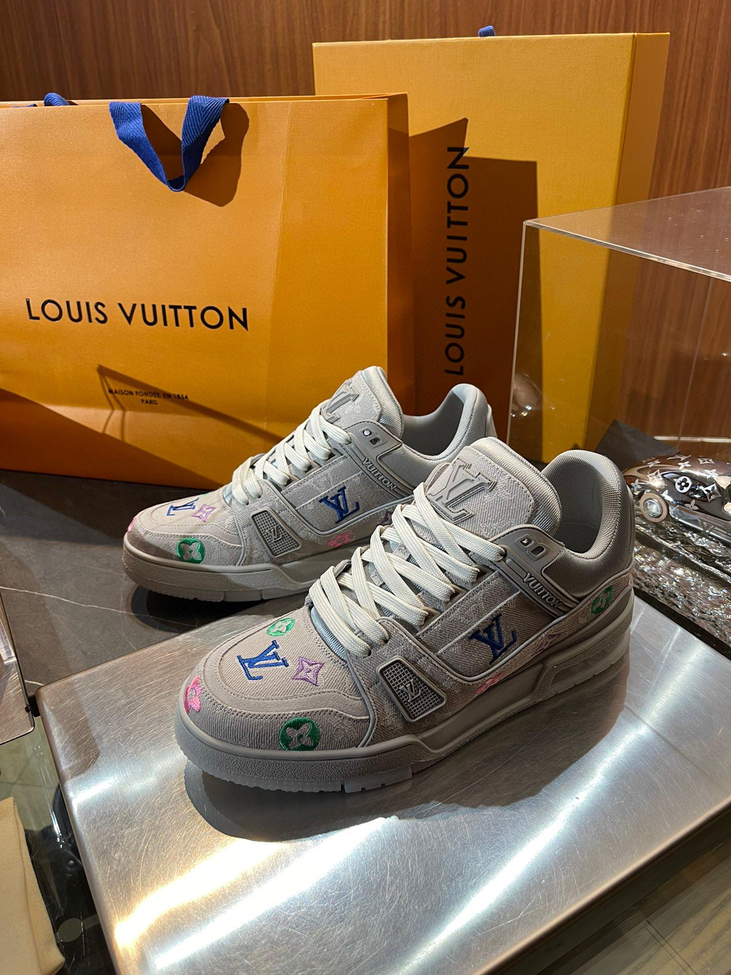 Кроссовки Louis Vuitton 