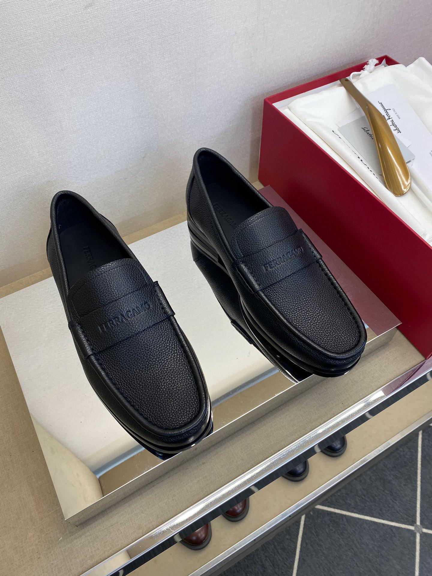 Лоферы Ferragamo 