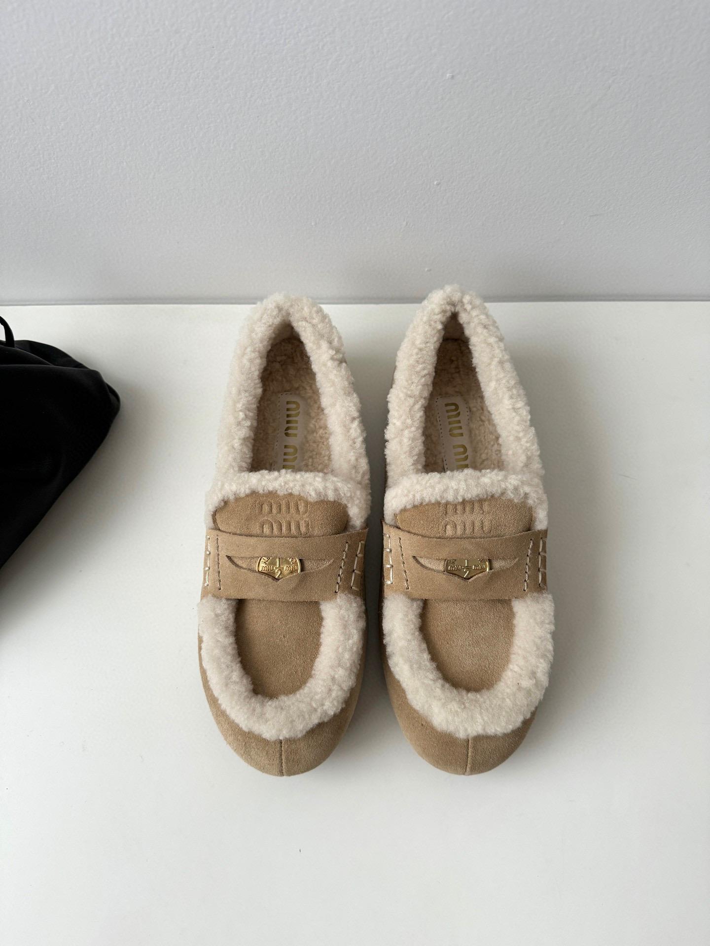 Лоферы Miu Miu 