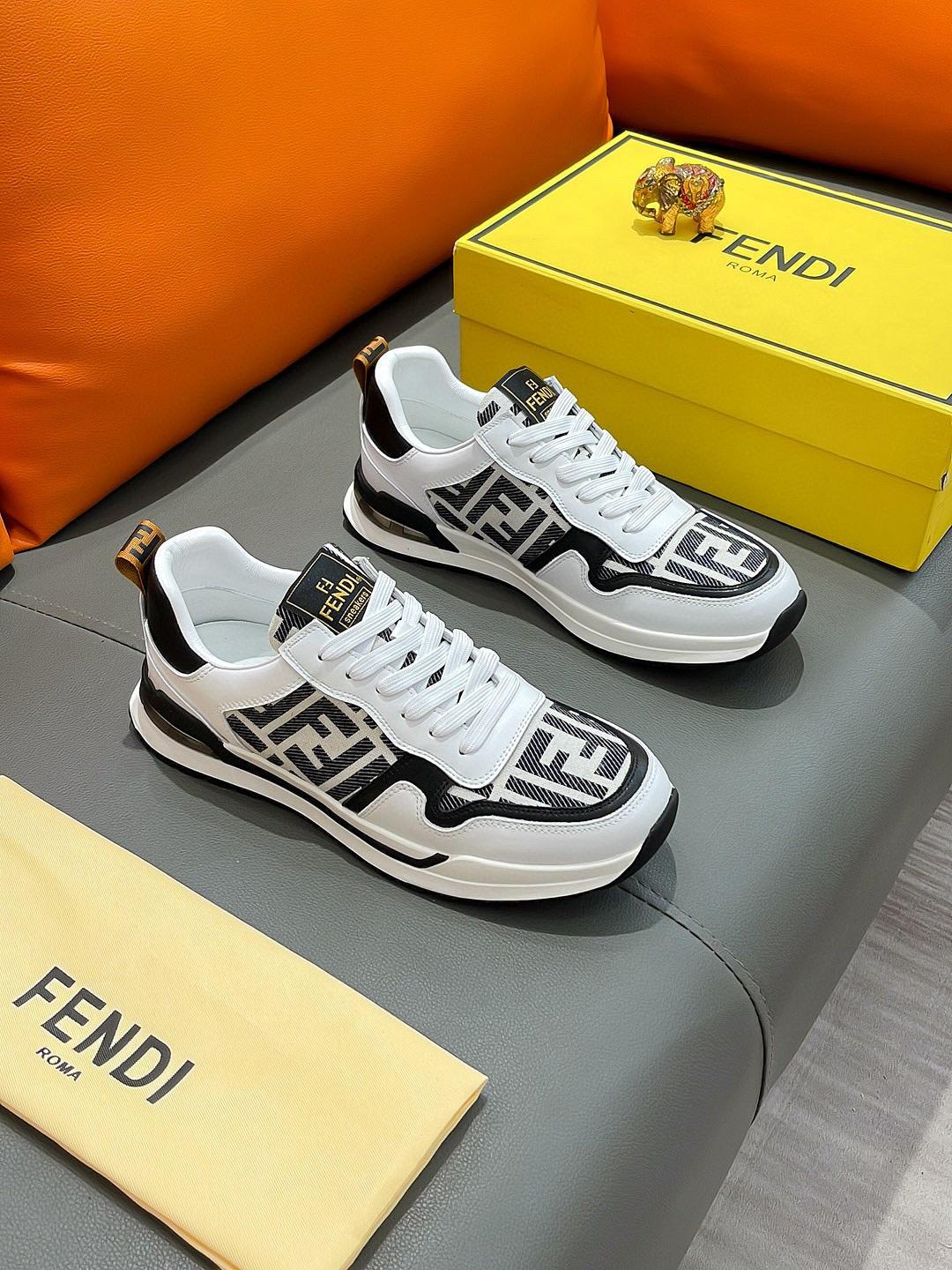 Кроссовки Fendi P200