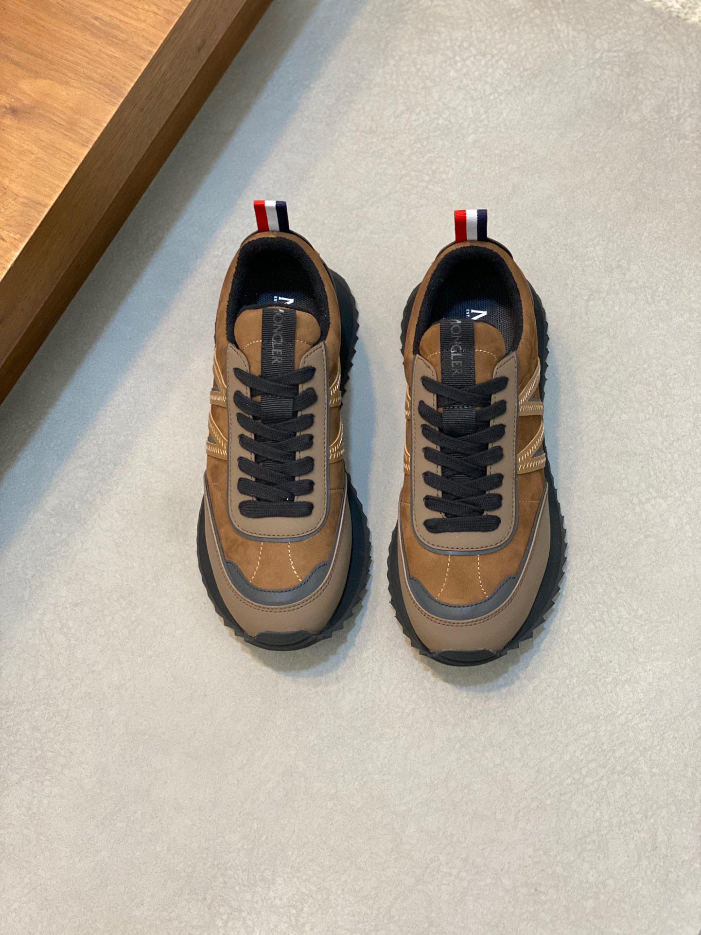 Кроссовки Moncler  