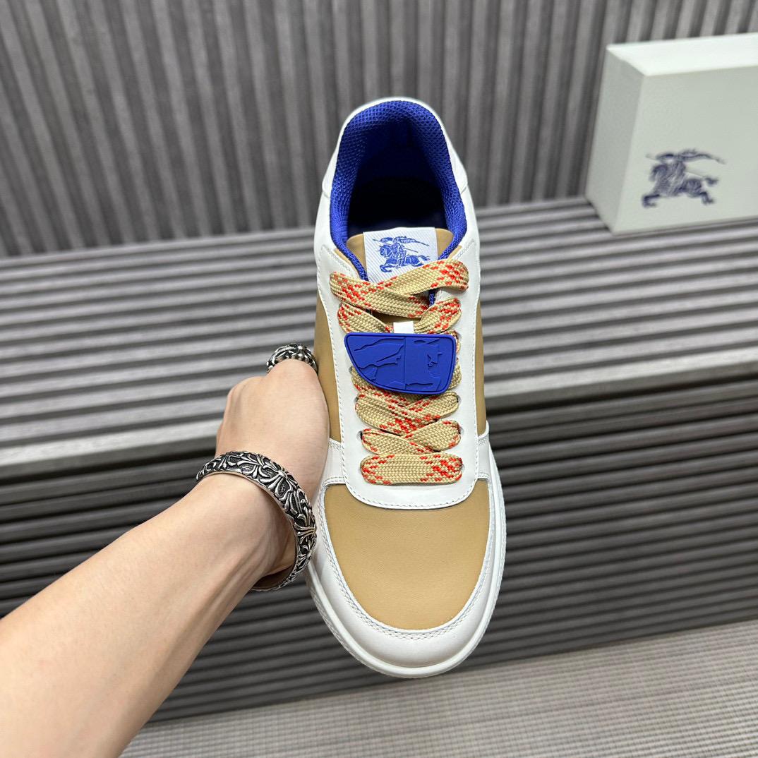 Кроссовки Burberry 