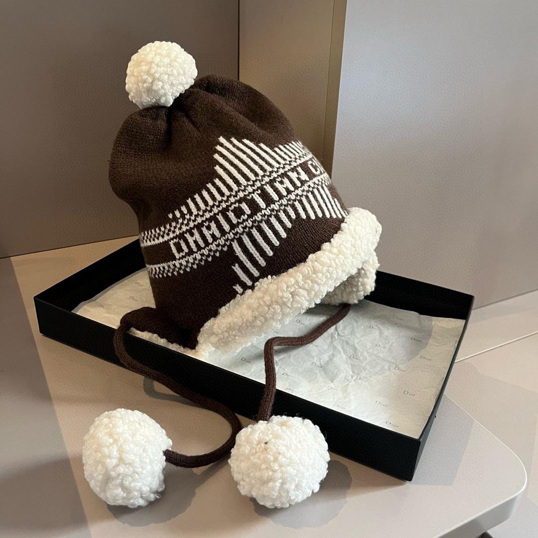 Шапка Dior