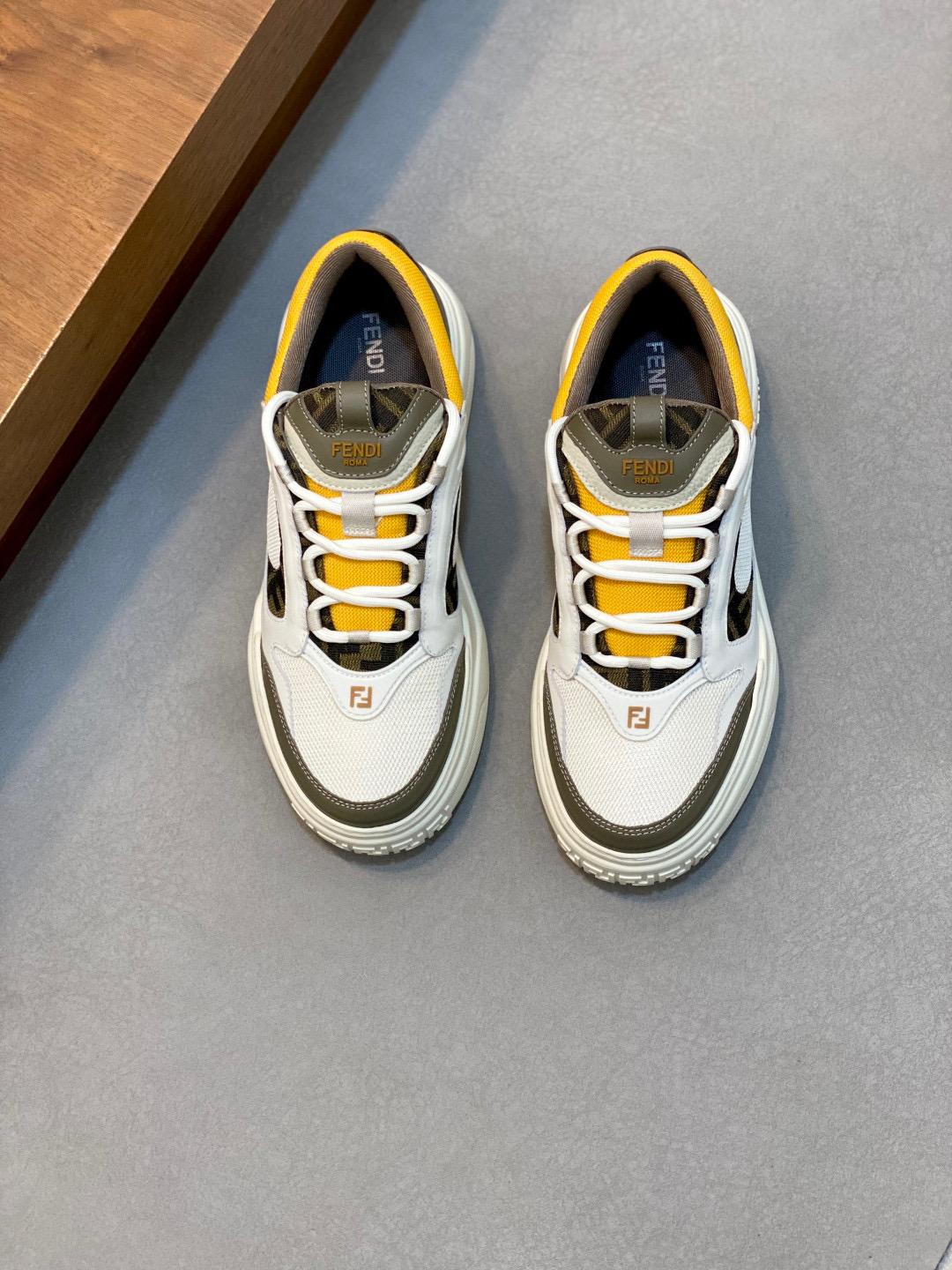 Кроссовки Fendi 
