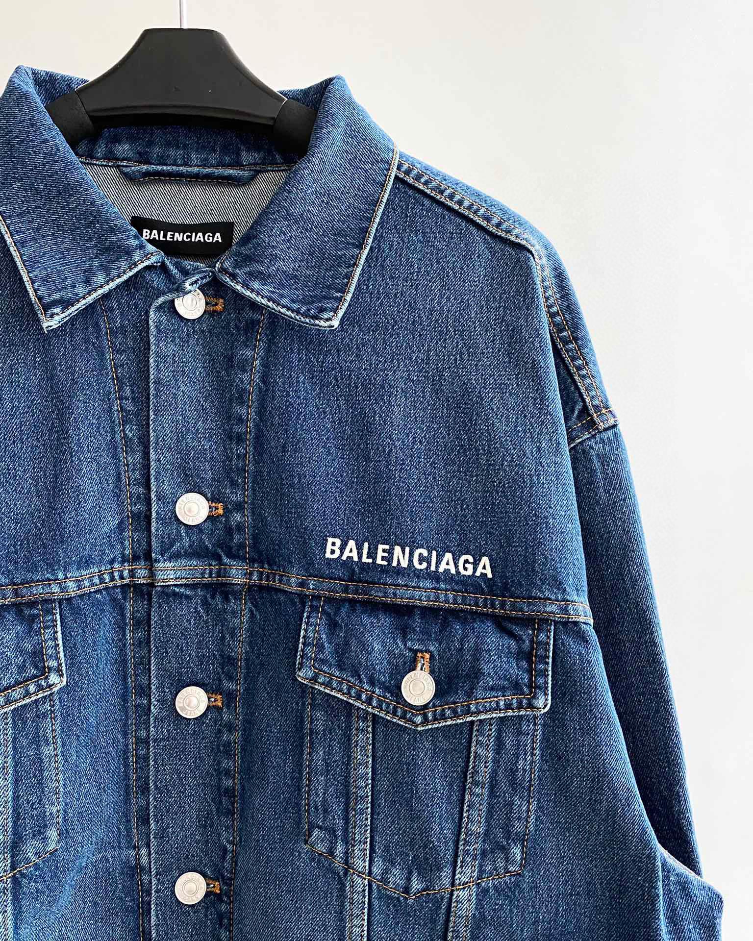 Джинсовка Balenciaga 