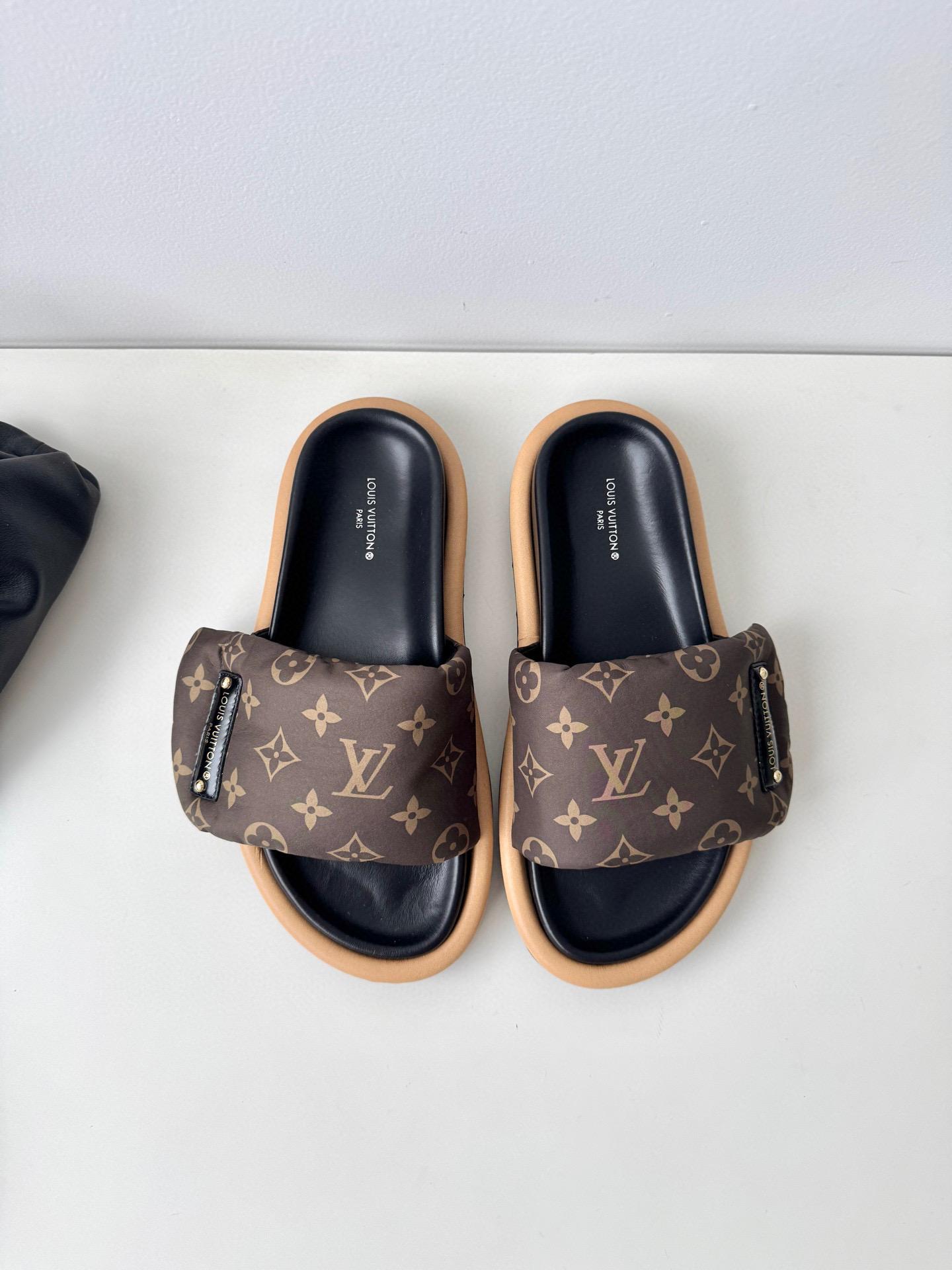 Тапки Louis Vuitton 