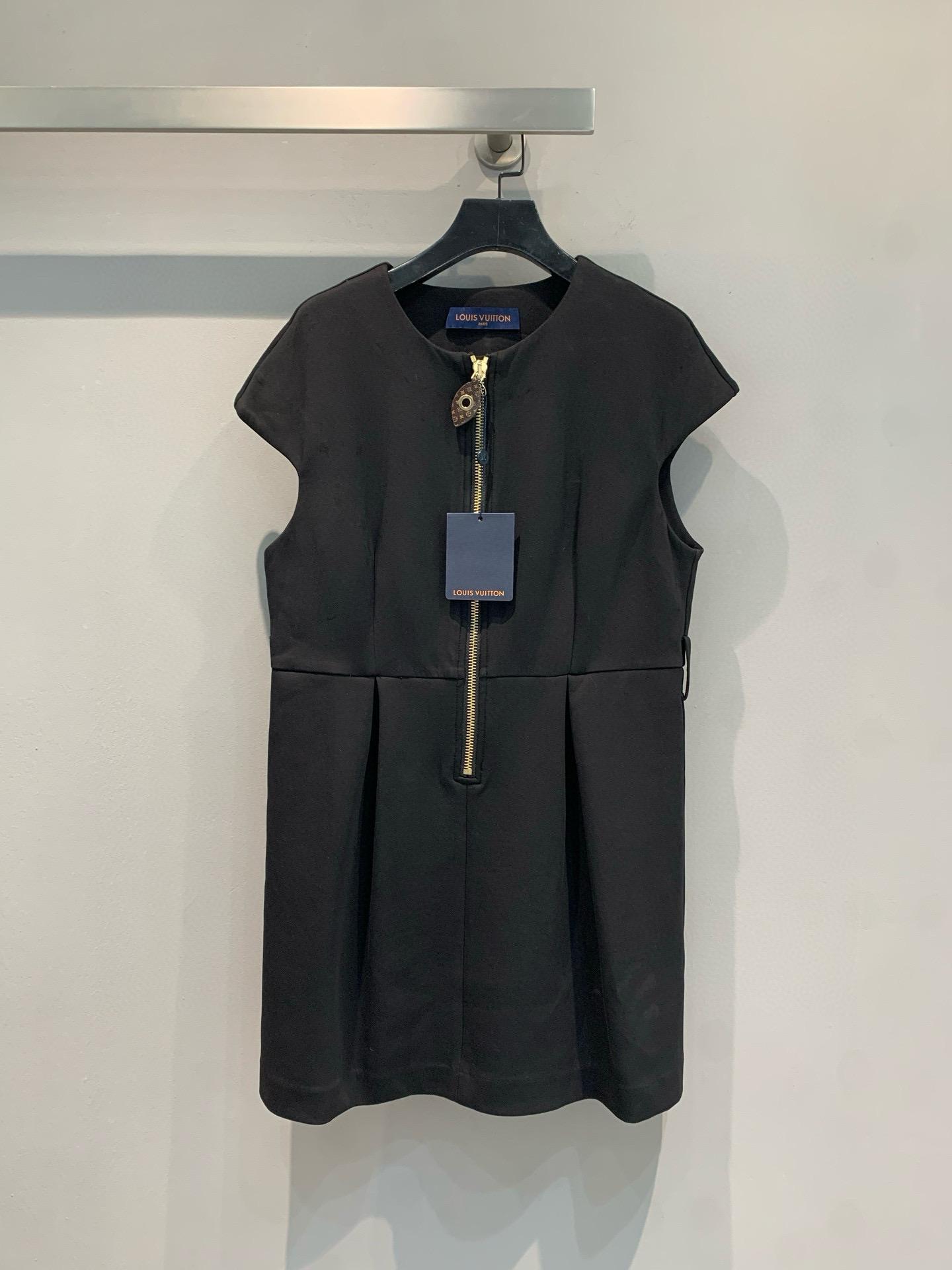 Платье Louis Vuitton 