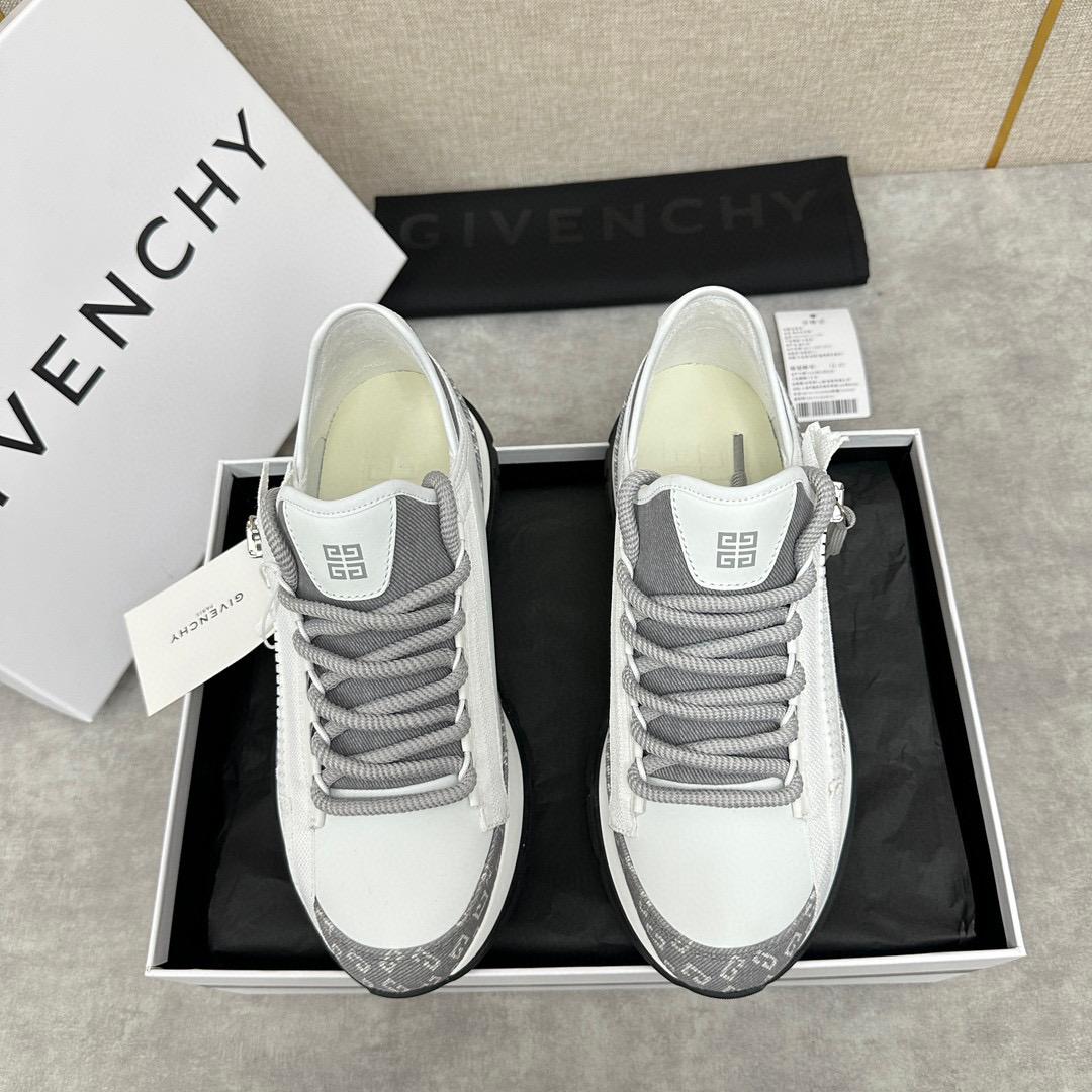 Кроссовки Givenchy 