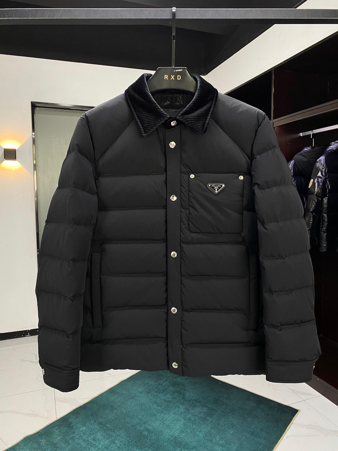 Пуховик Prada 