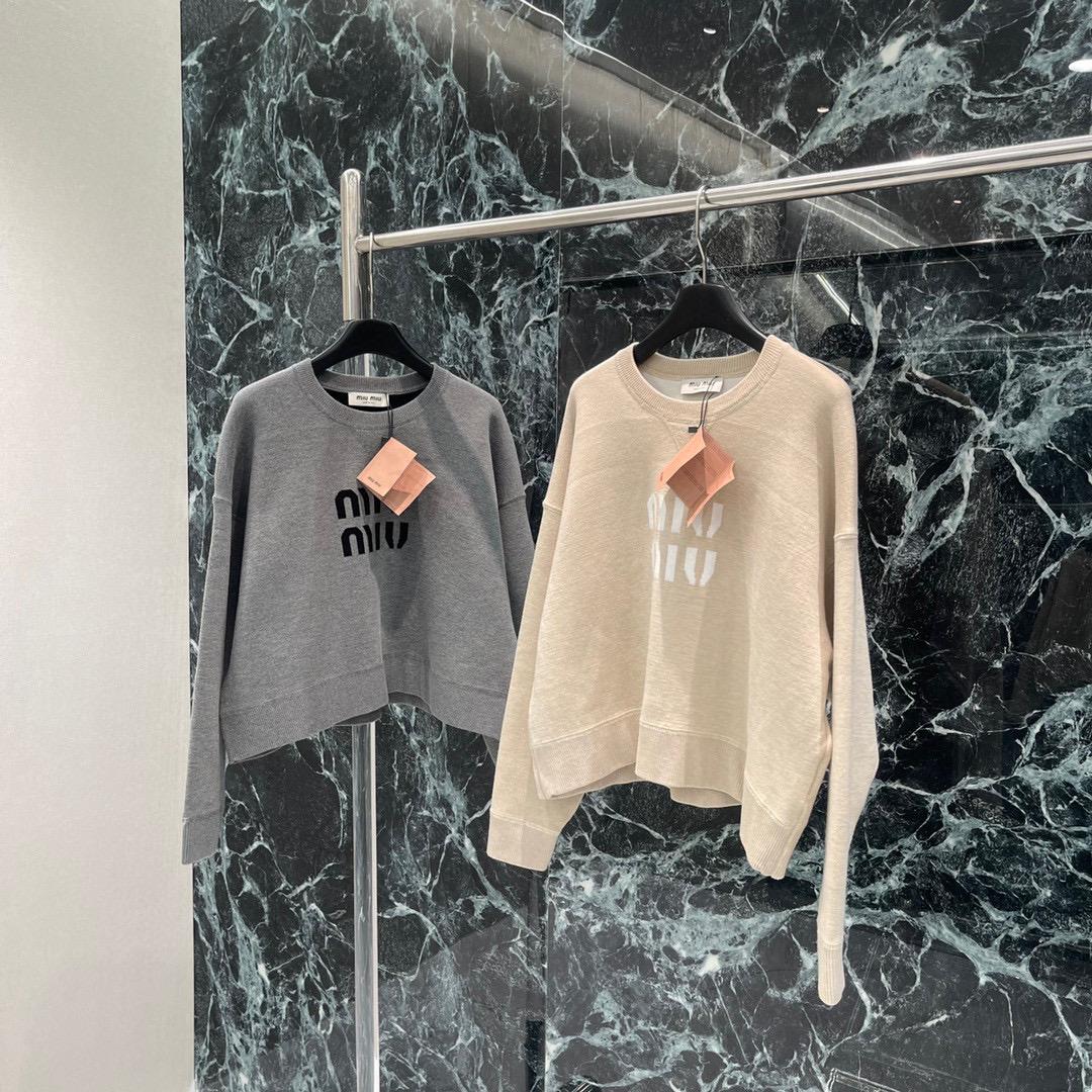 Свитер Miu Miu