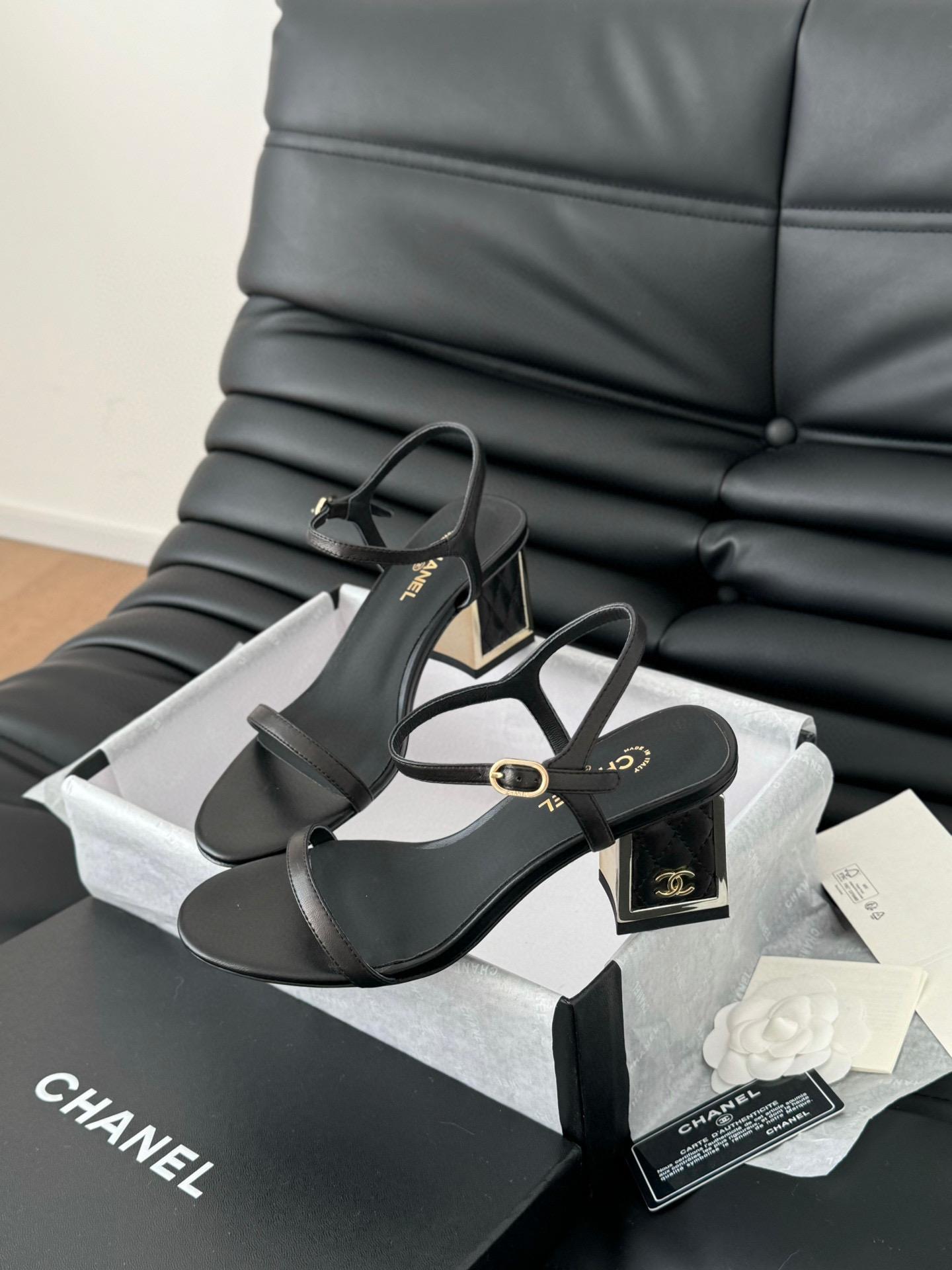 Босоножки Chanel