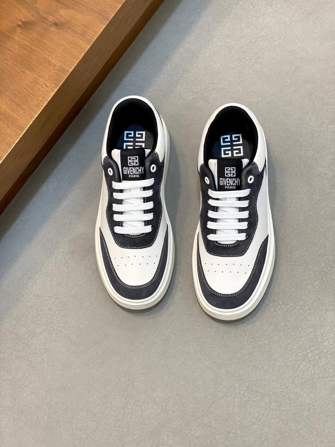 Кроссовки Givenchy 