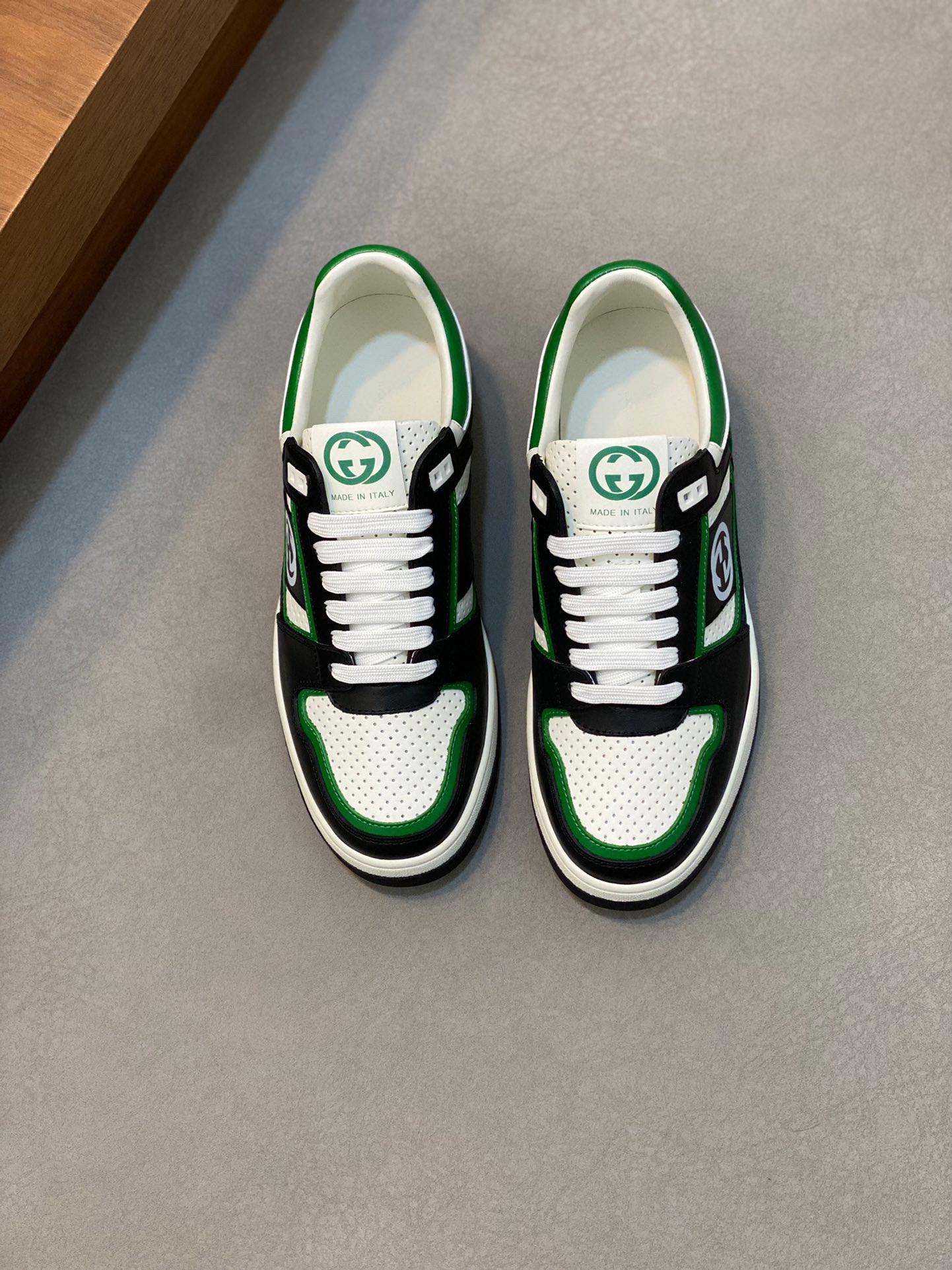 Кроссовки Gucci  