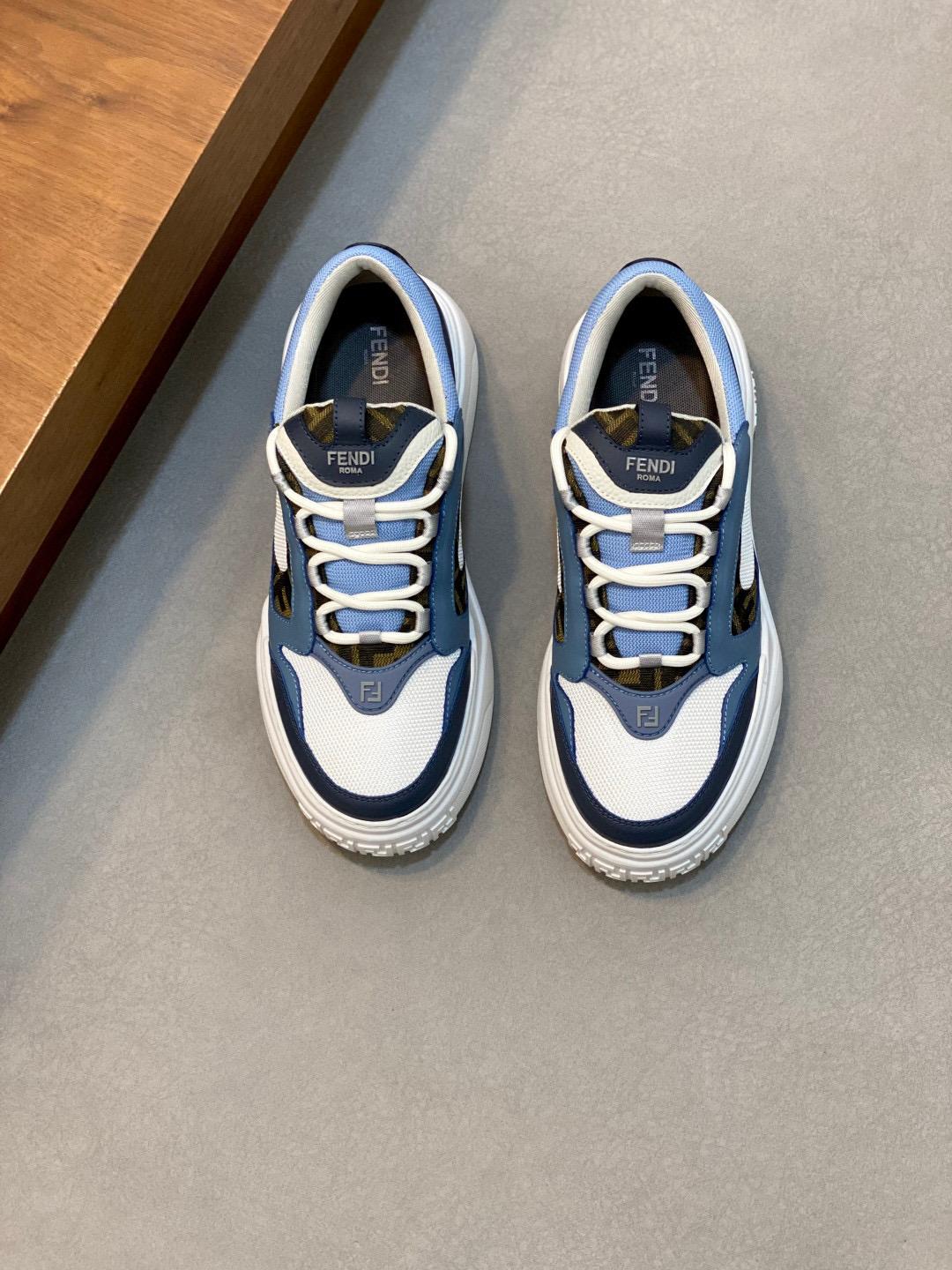 Кроссовки Fendi 