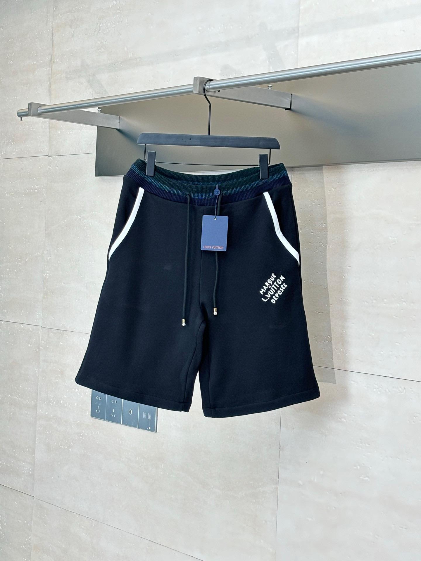 Шорты Louis Vuitton 