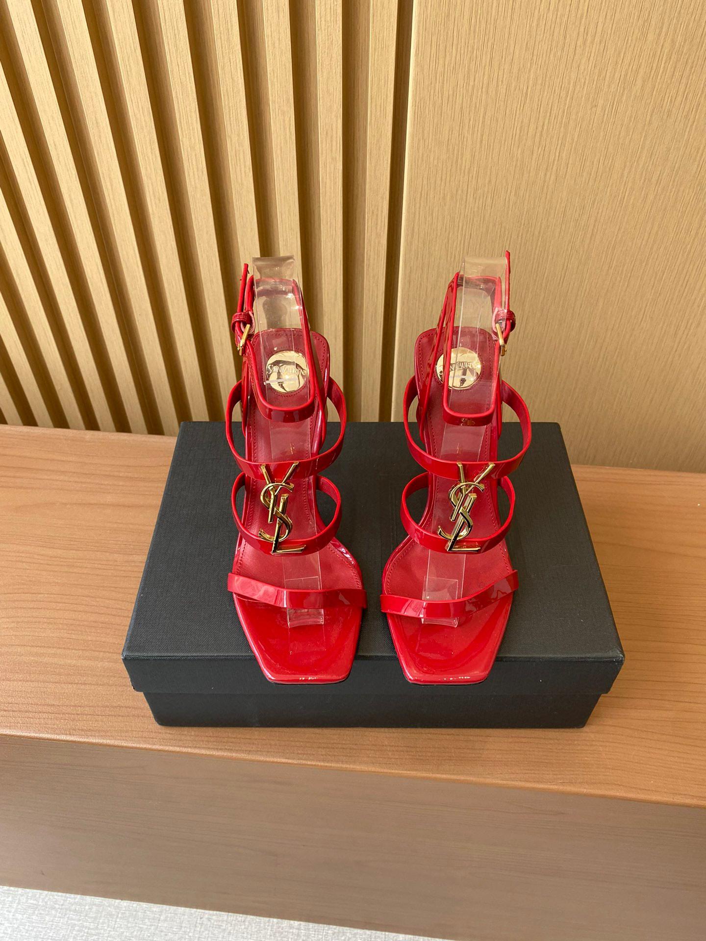 Туфли Saint Laurent