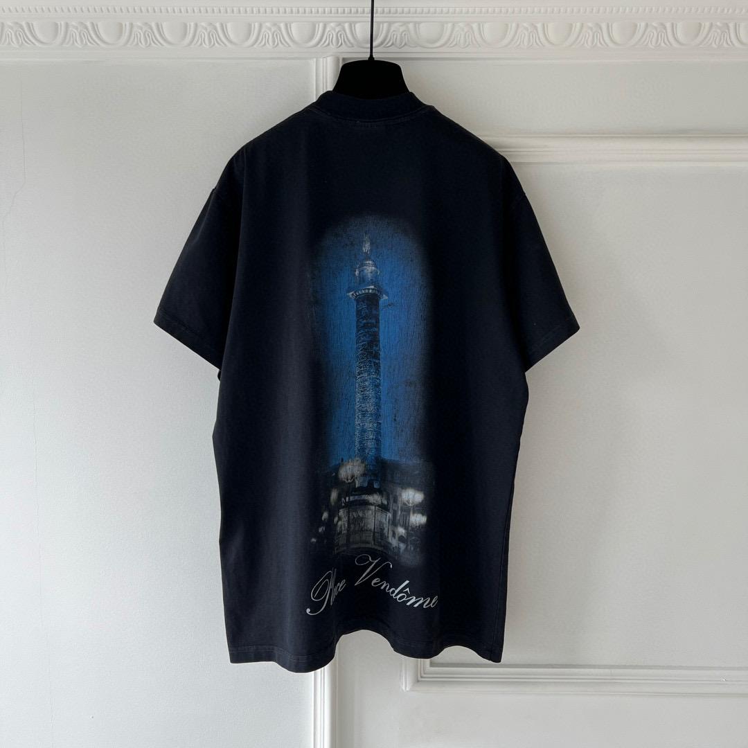 Футболка Balenciaga 