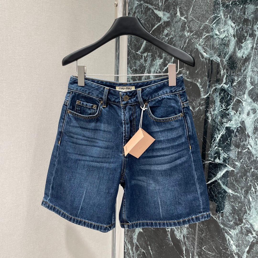 Шорты Miu Miu 