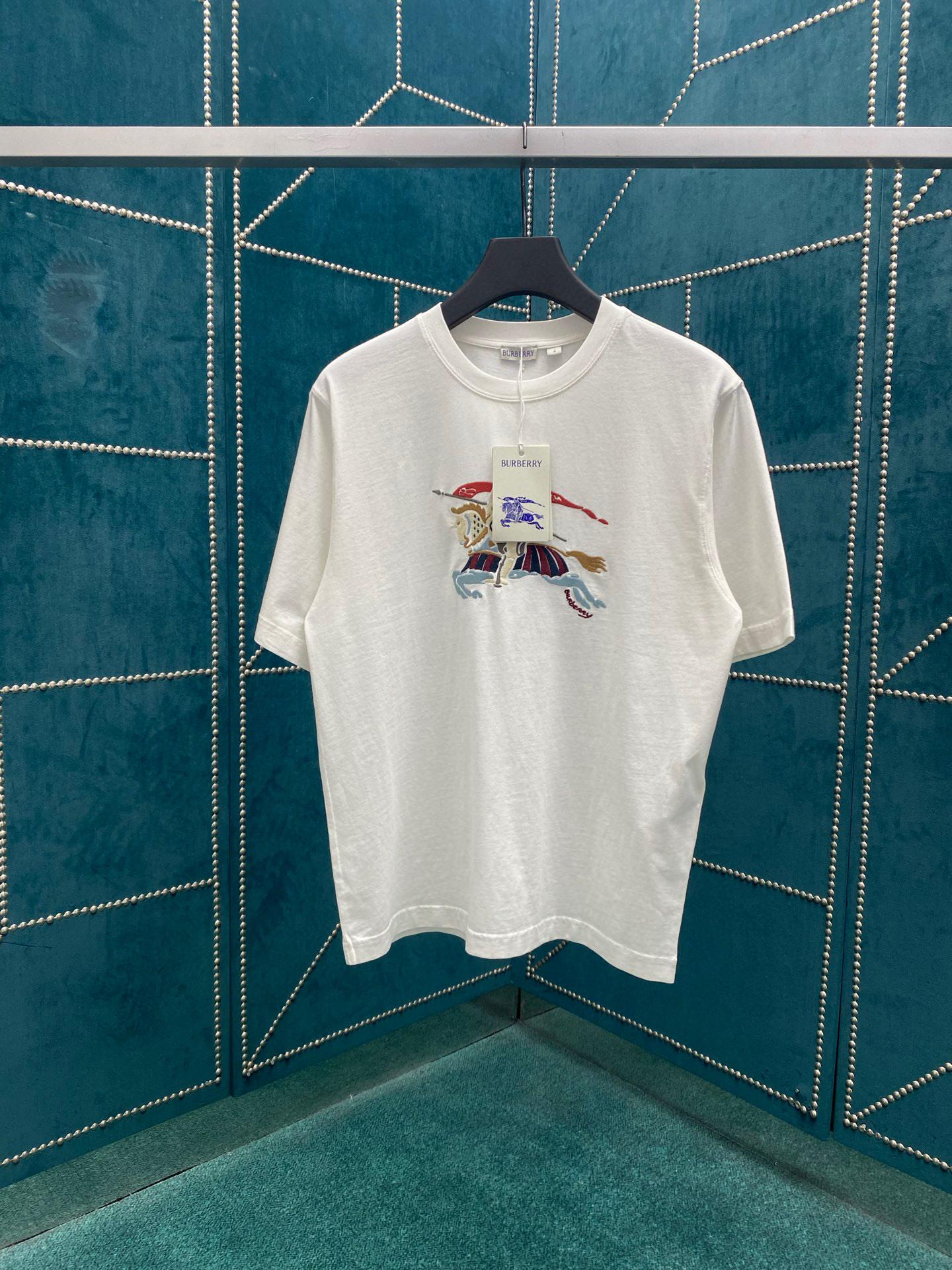 Футболка Balenciaga 