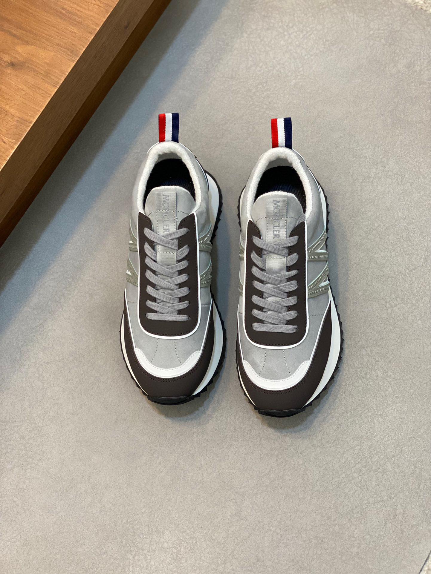 Кроссовки Moncler  