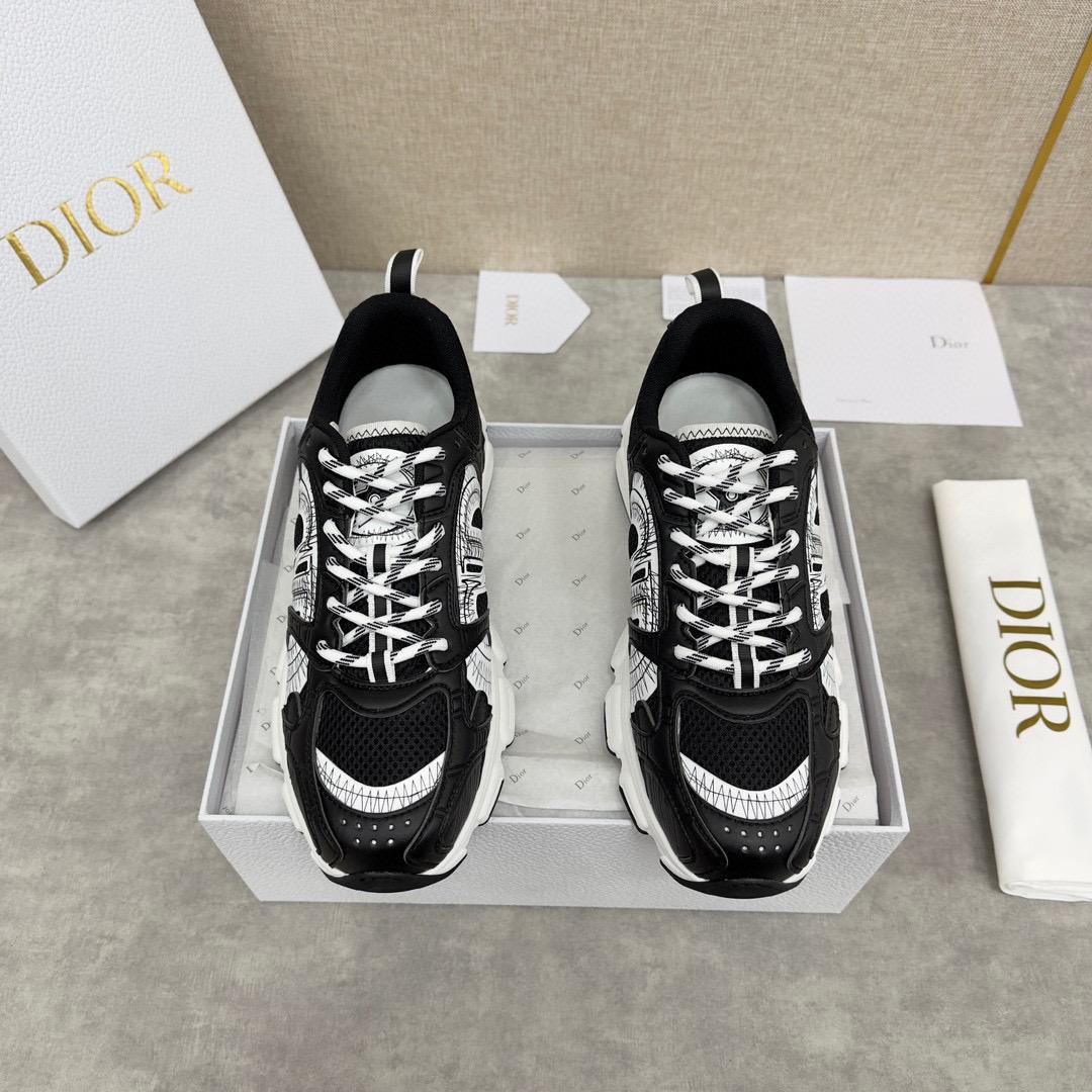 Кроссовки Dior 
