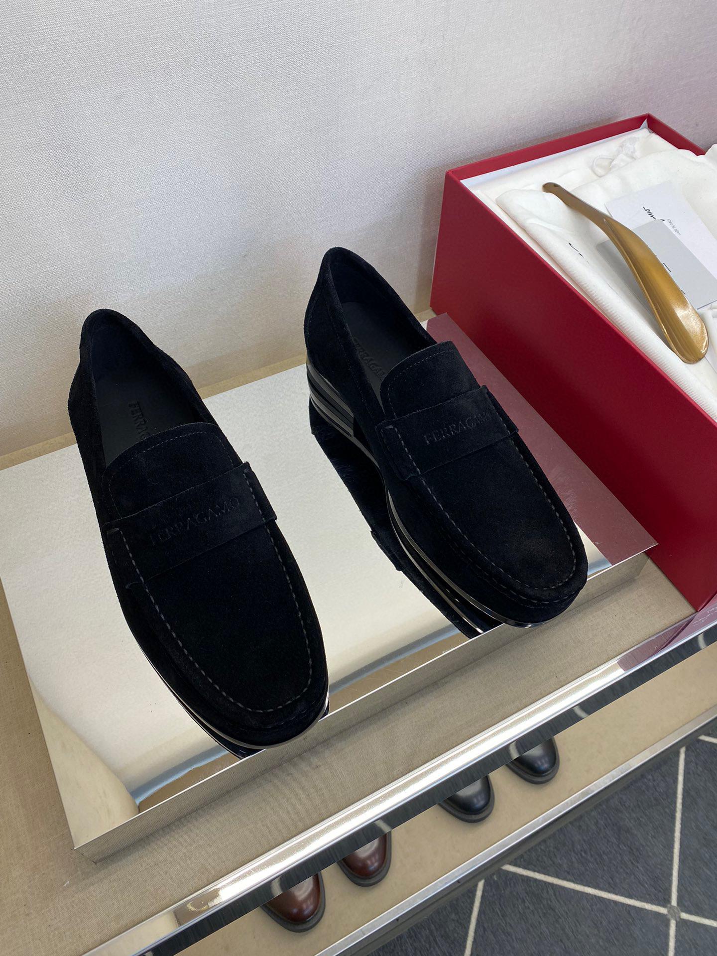 Лоферы Ferragamo 