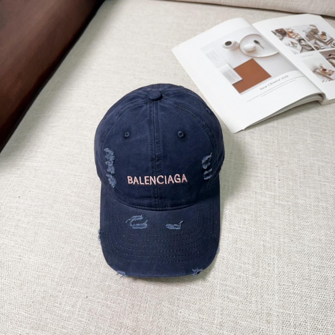 Кепка Balenciaga 