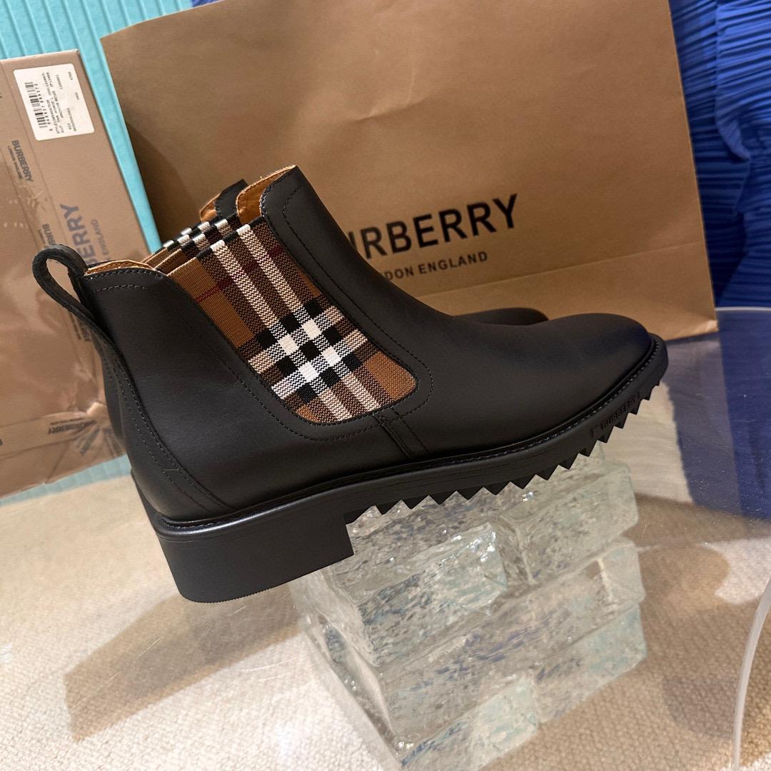 Кожаные сапоги Burberry 