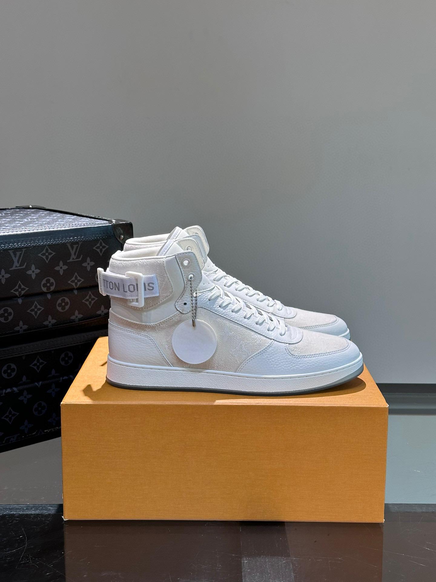 Кроссовки Louis Vuitton  