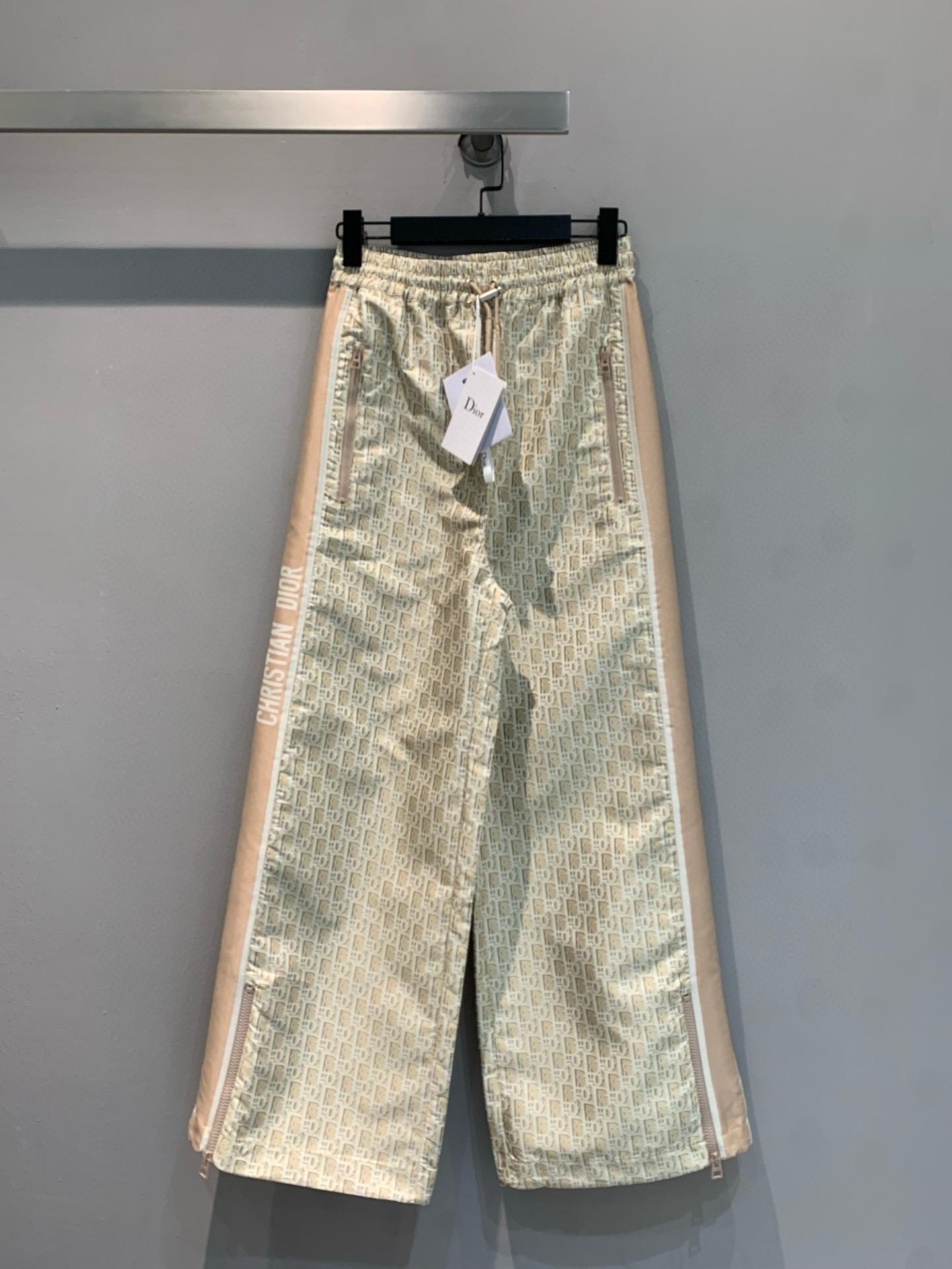 Штаны Dior