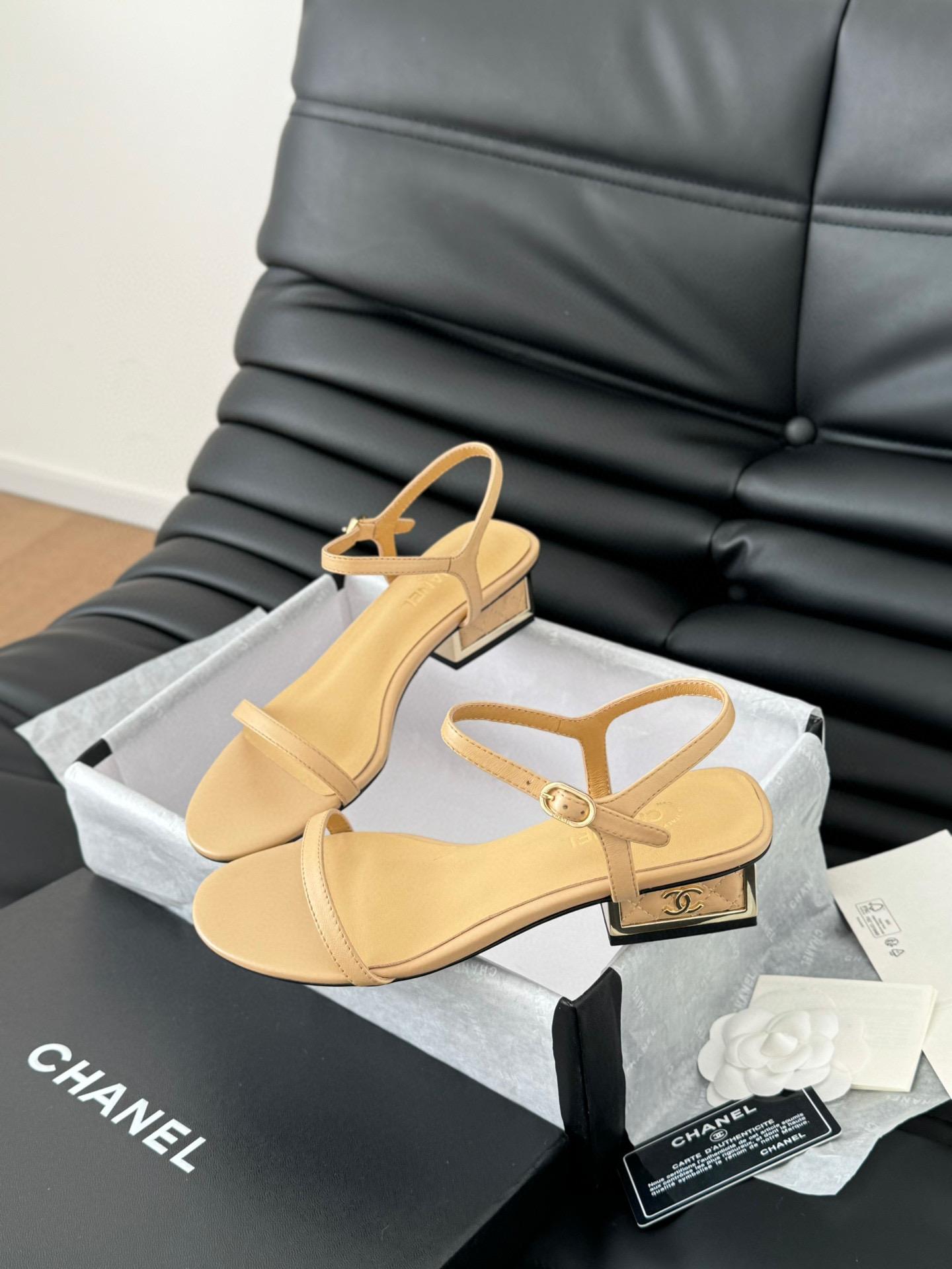 Босоножки Chanel