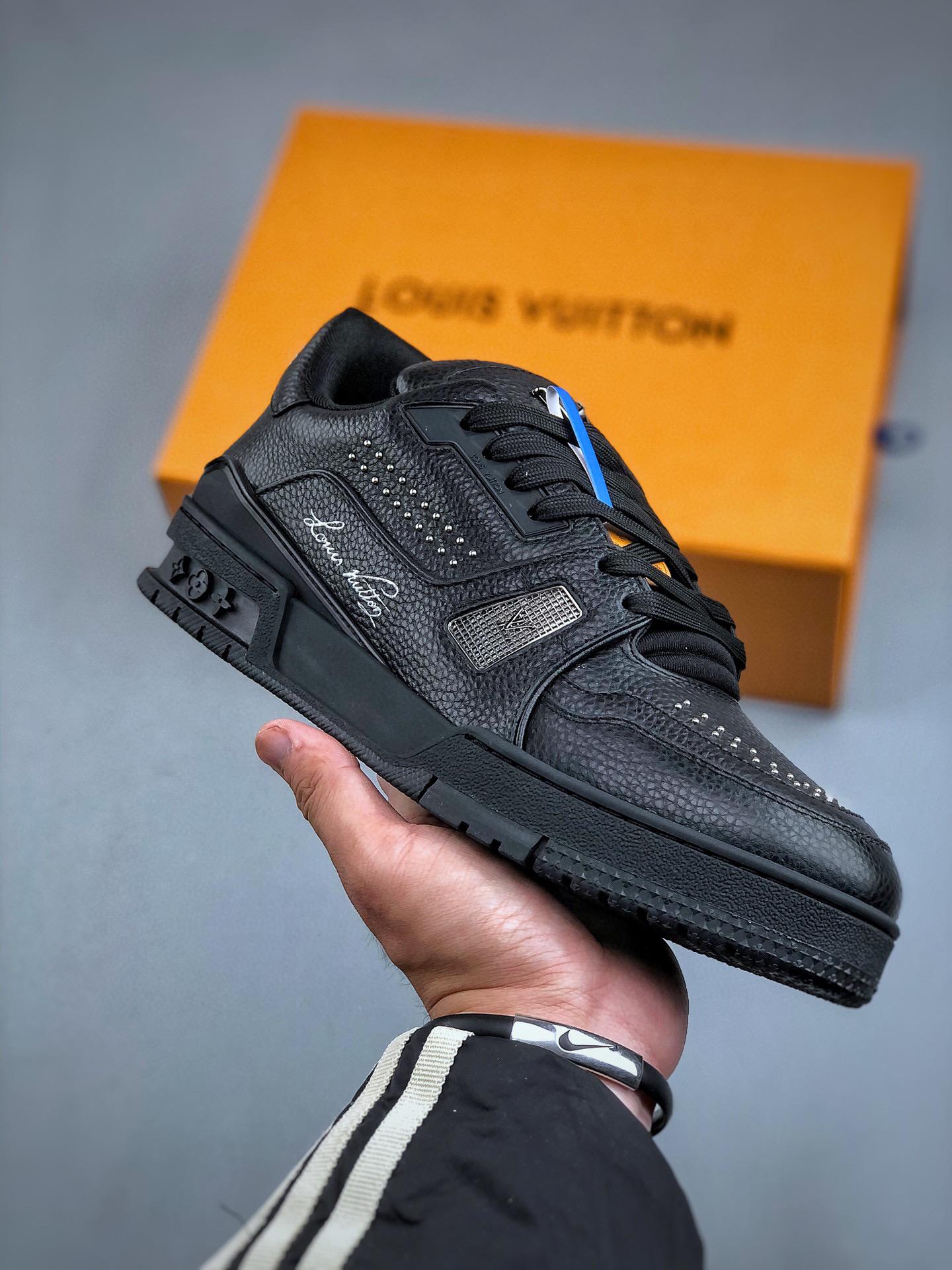 Кроссовки Louis Vuitton 