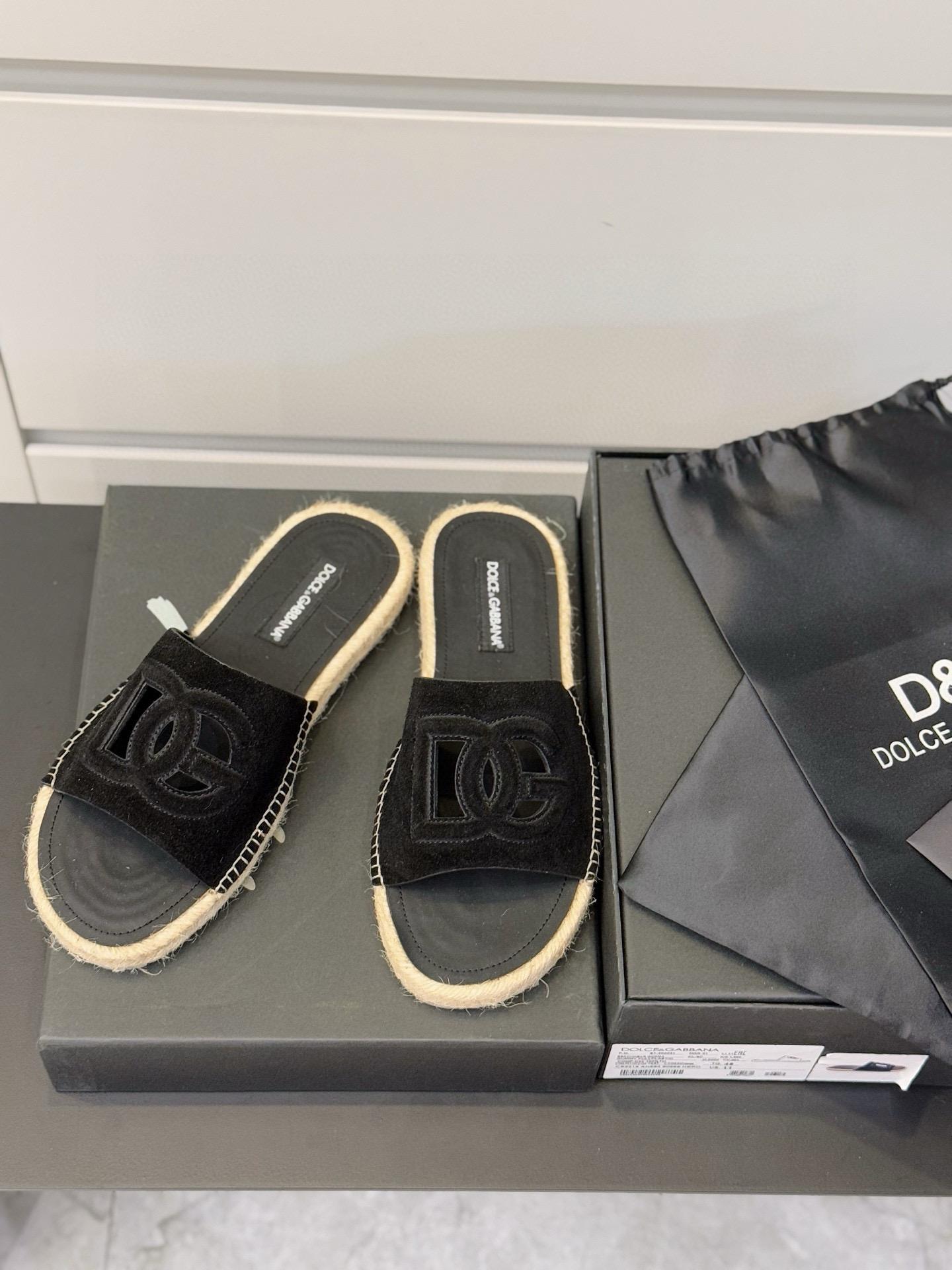 Тапочки Dolce Gabbana 