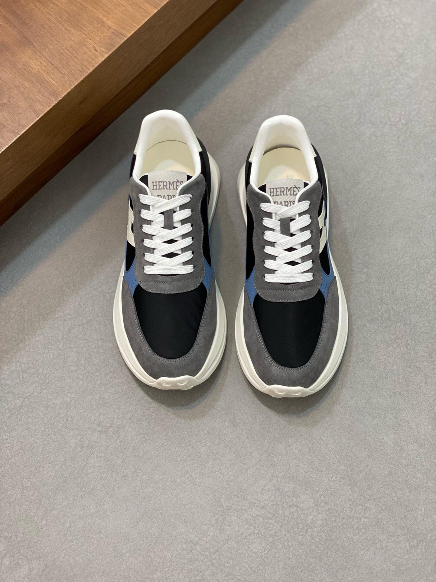 Кроссовки Hermes