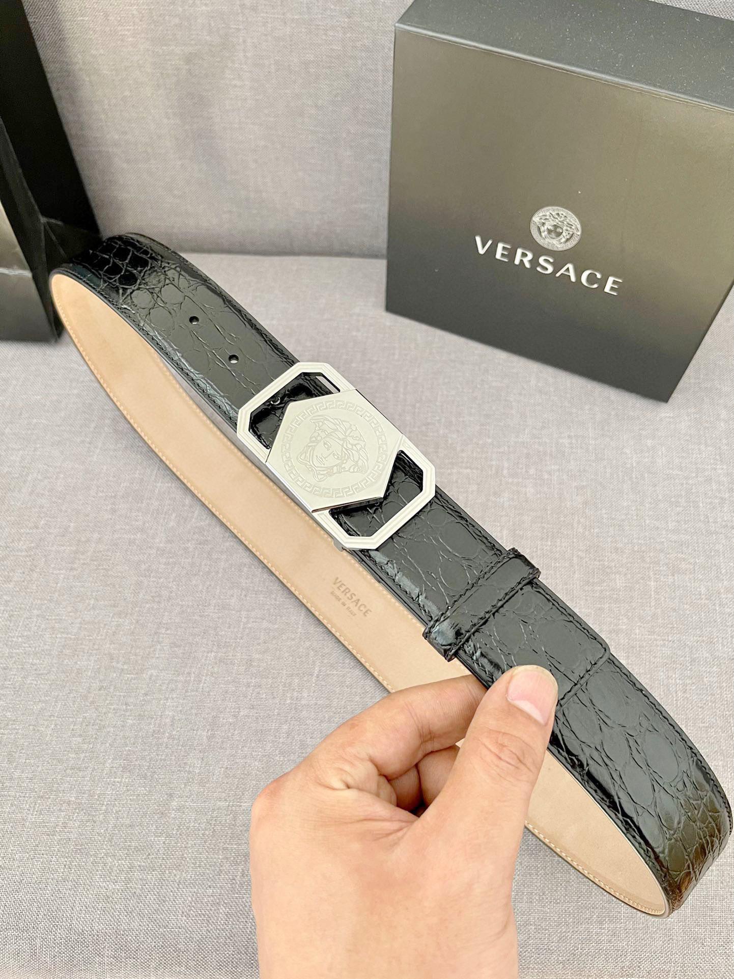 Ремень Versace 