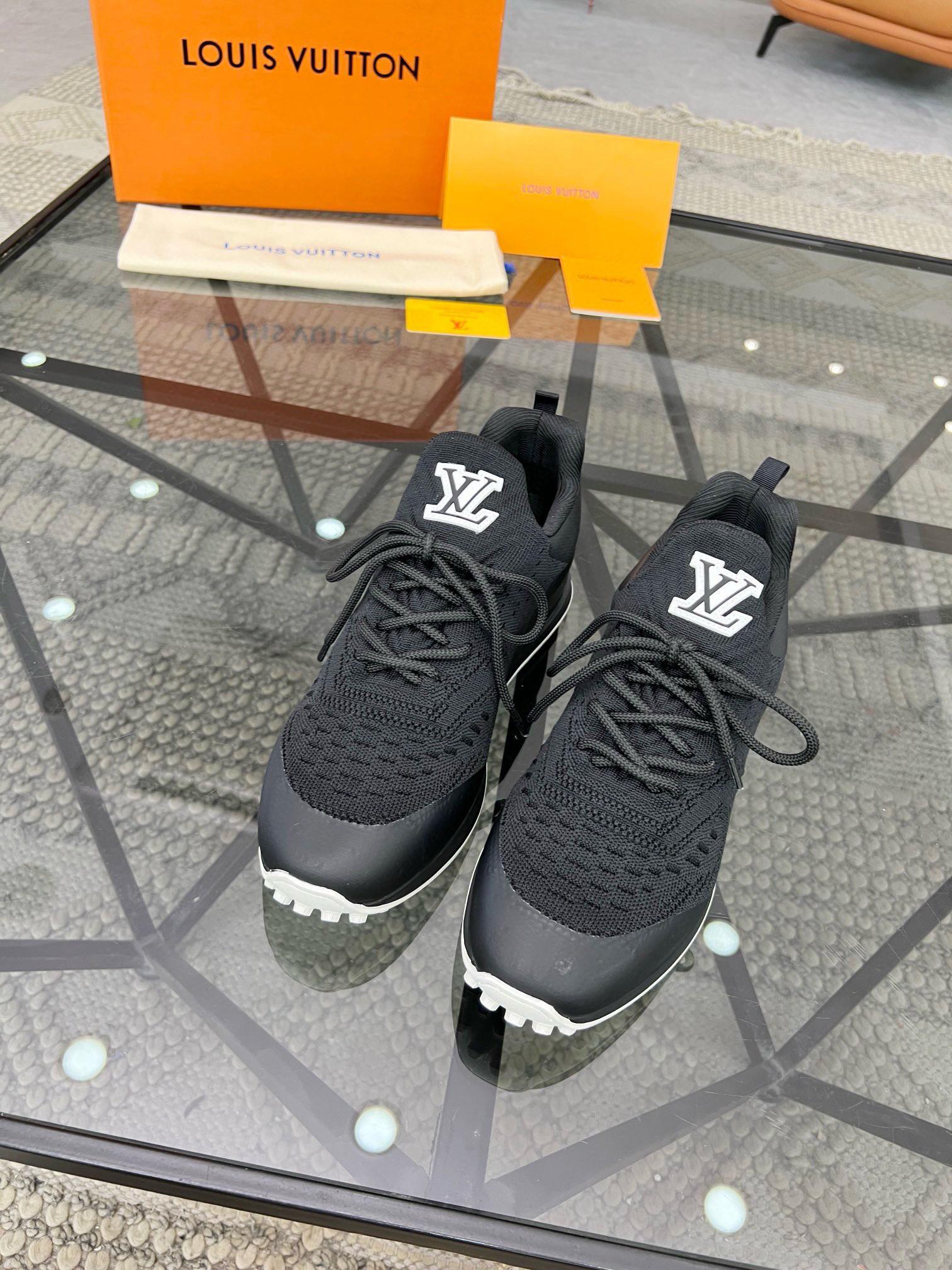 Кроссовки Louis Vuitton