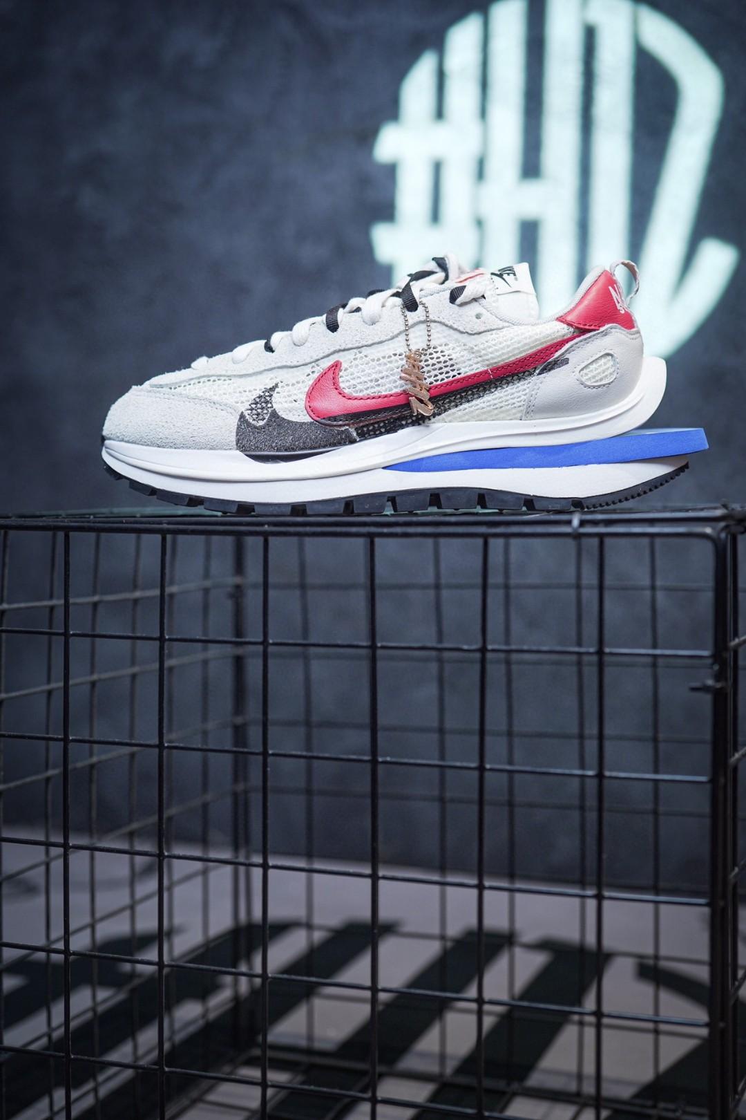 Кроссовки Nike x Sacai