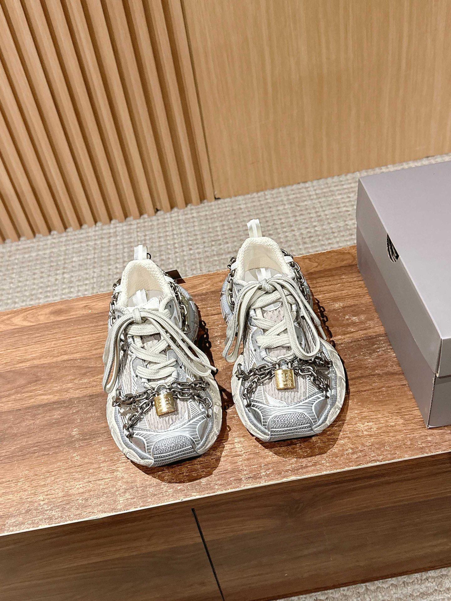 Кроссовки Balenciaga 