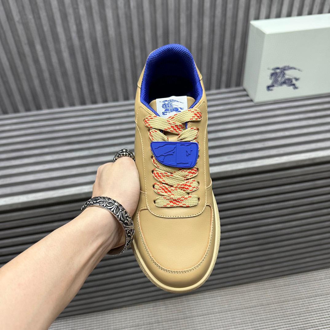 Кроссовки Burberry 