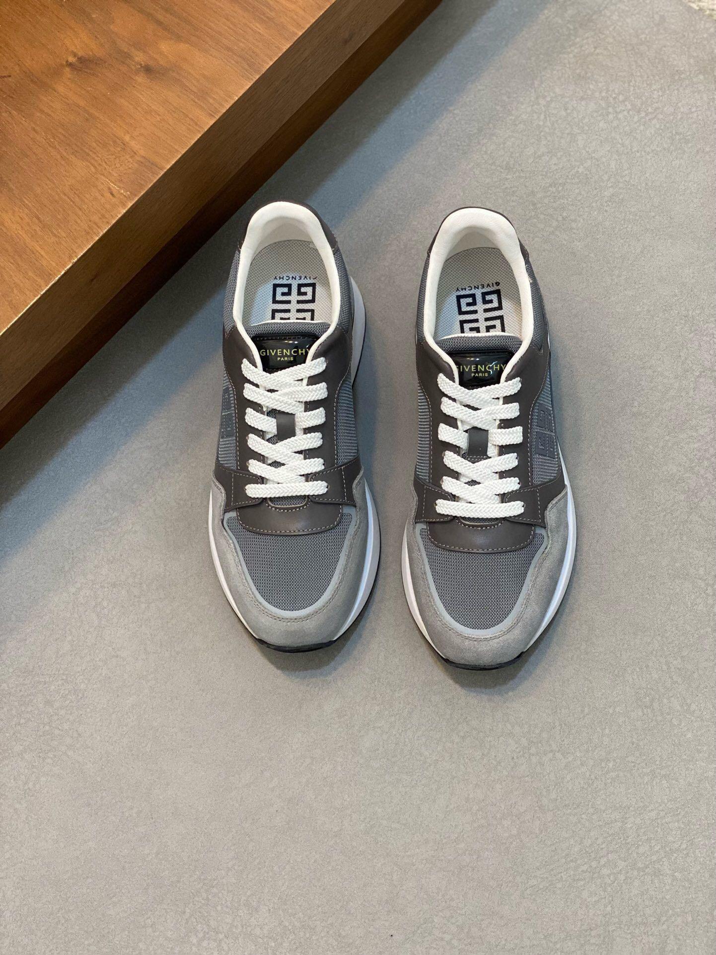 Кроссовки Givenchy 