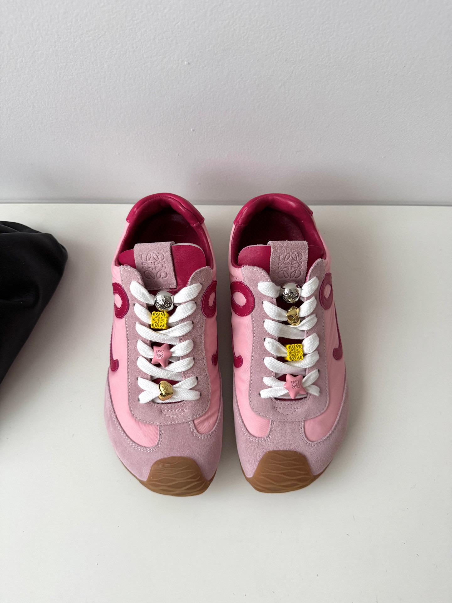 Кроссовки Loewe