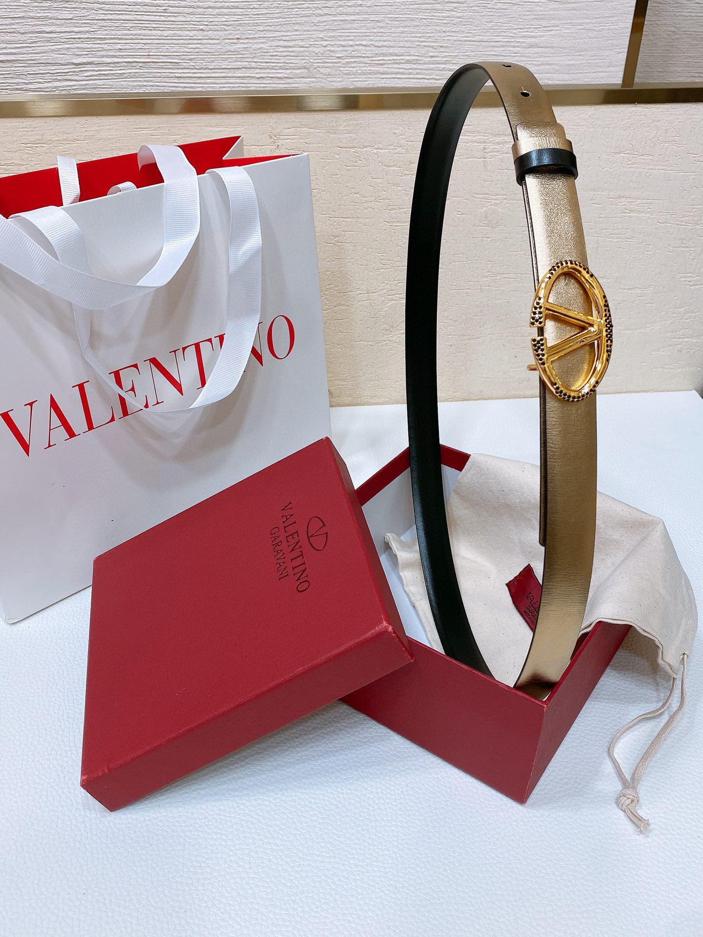 Ремень Valentino 